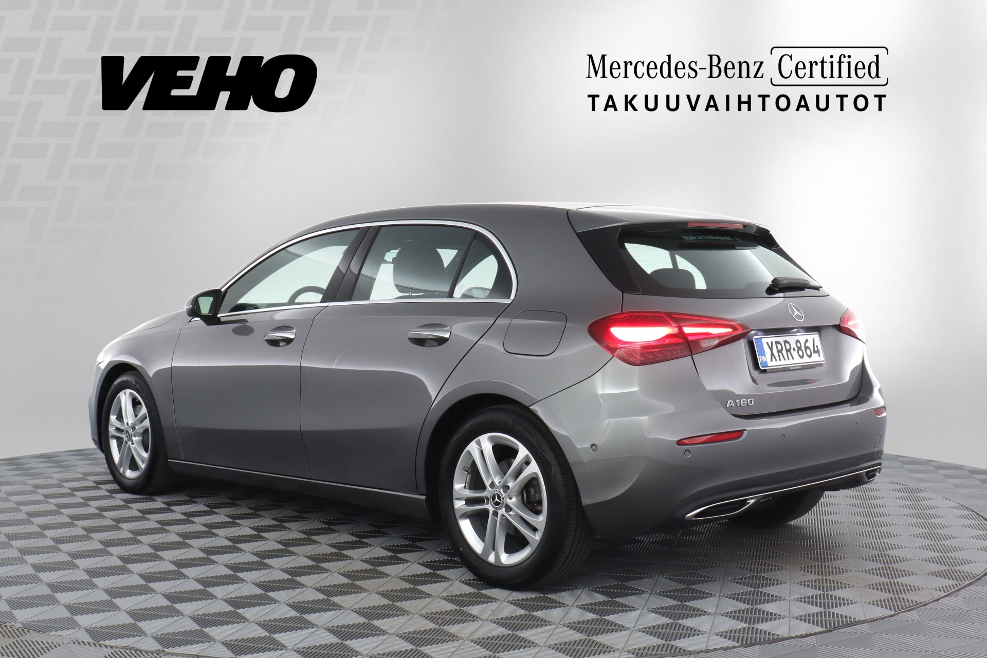 Mercedes-Benz A 2023