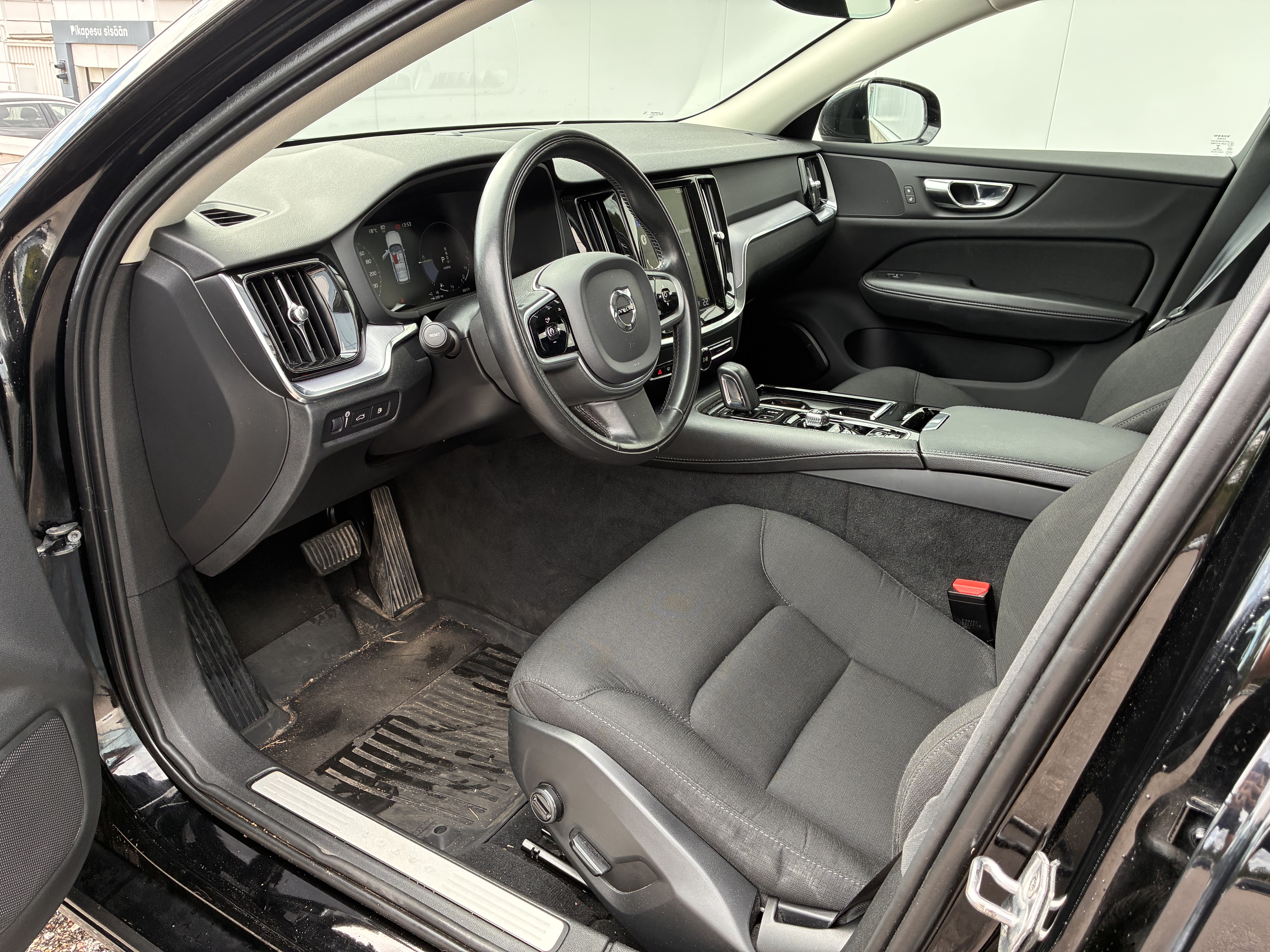 Volvo V60 2020