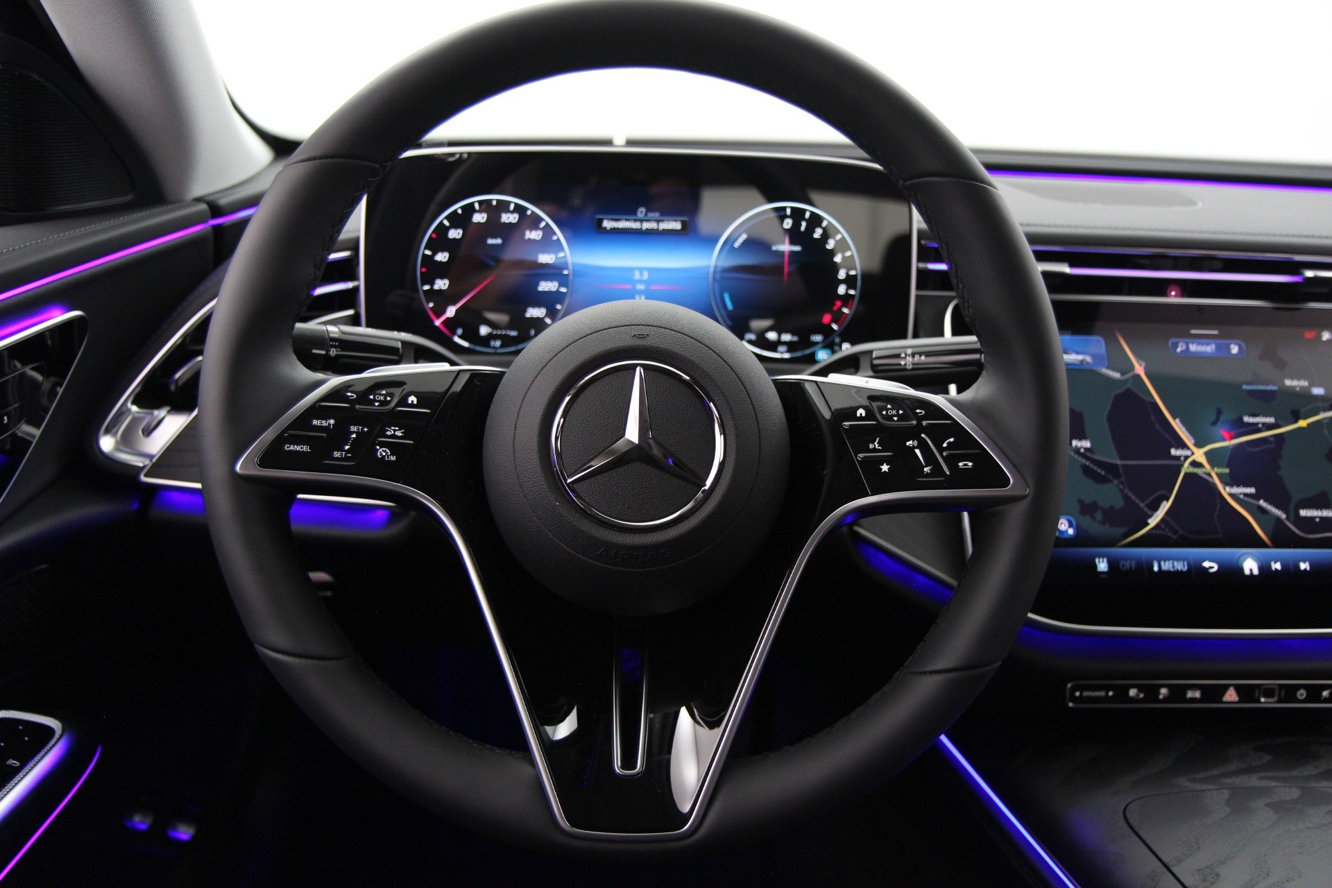 Mercedes-Benz E 2025