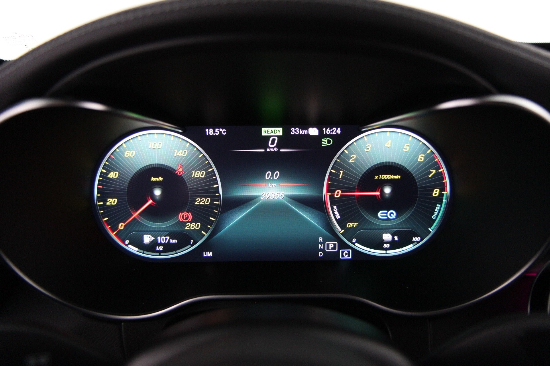 Mercedes-Benz GLC 2023