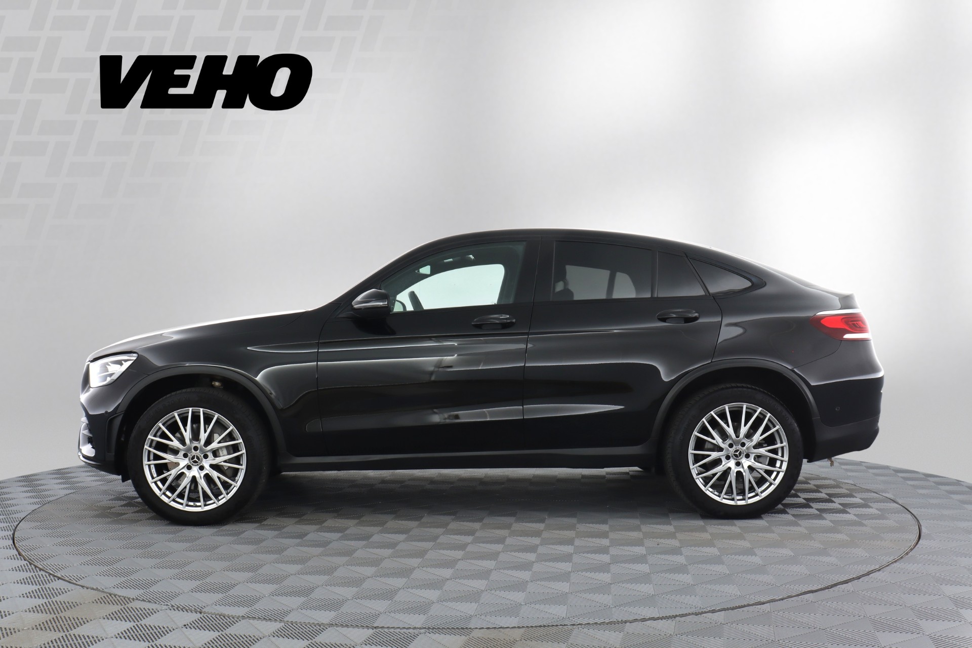 Mercedes-Benz GLC 2023