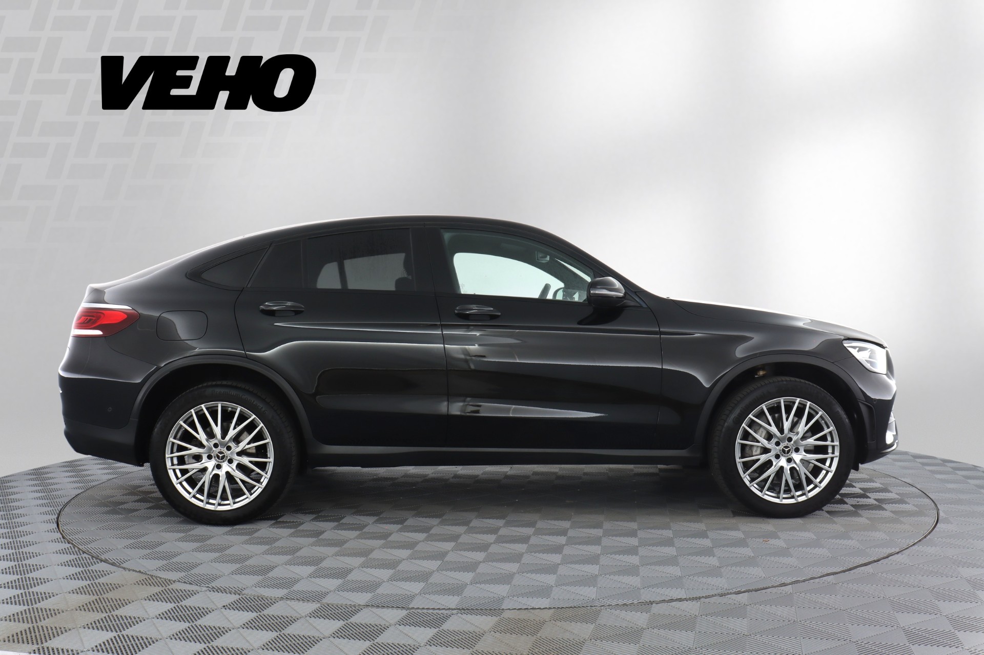 Mercedes-Benz GLC 2023