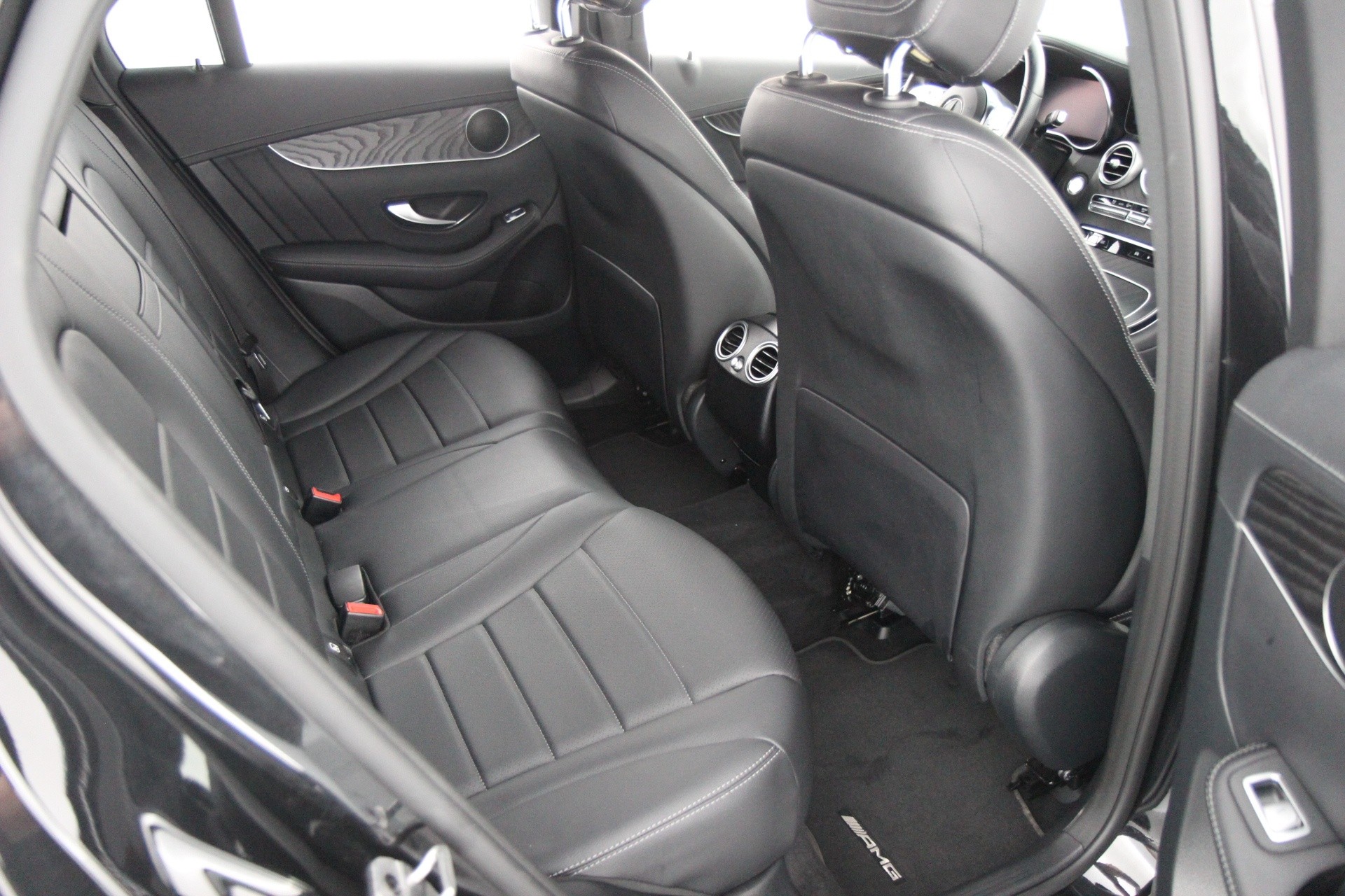 Mercedes-Benz GLC 2023