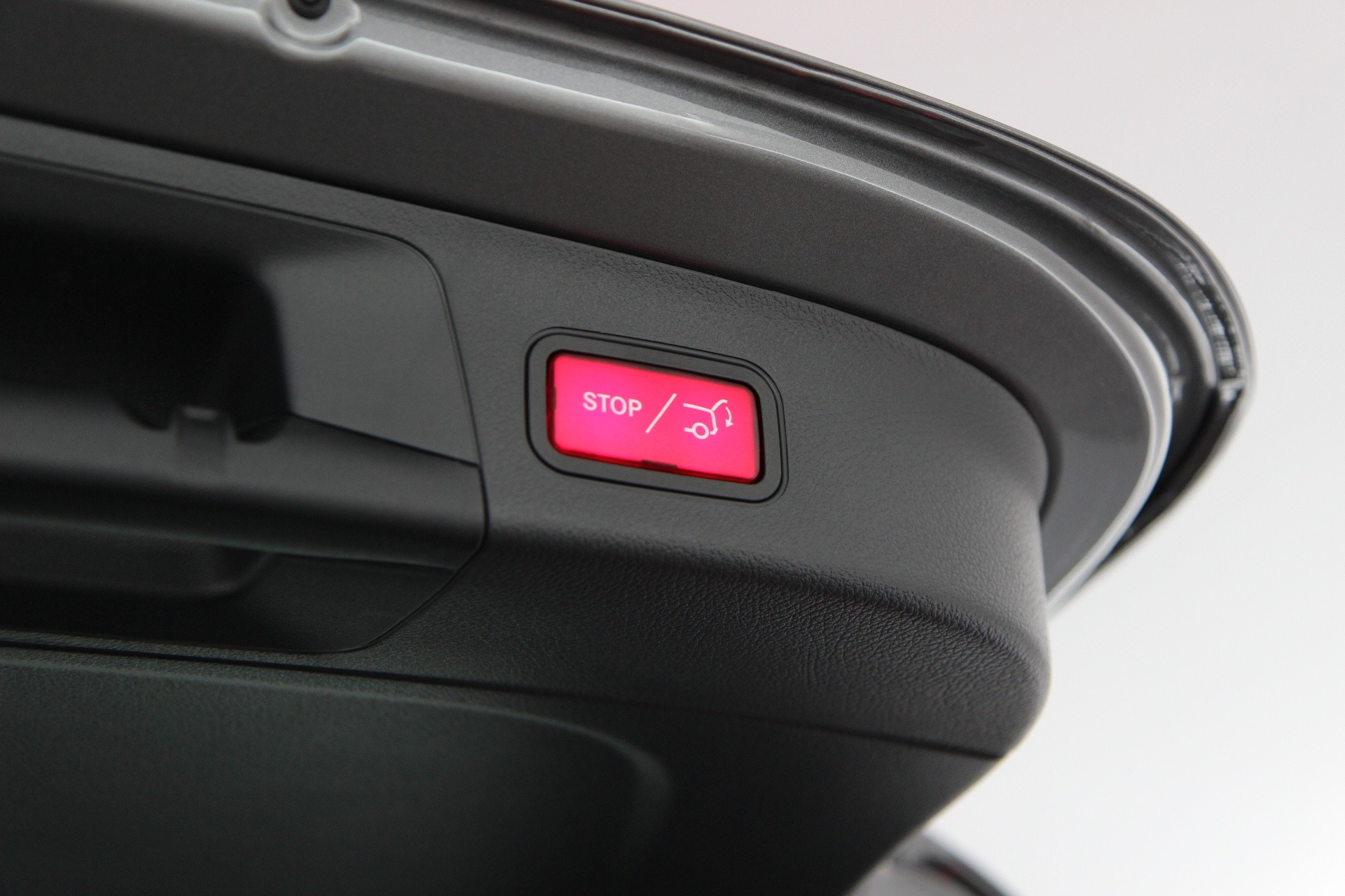 Mercedes-Benz GLA 2025