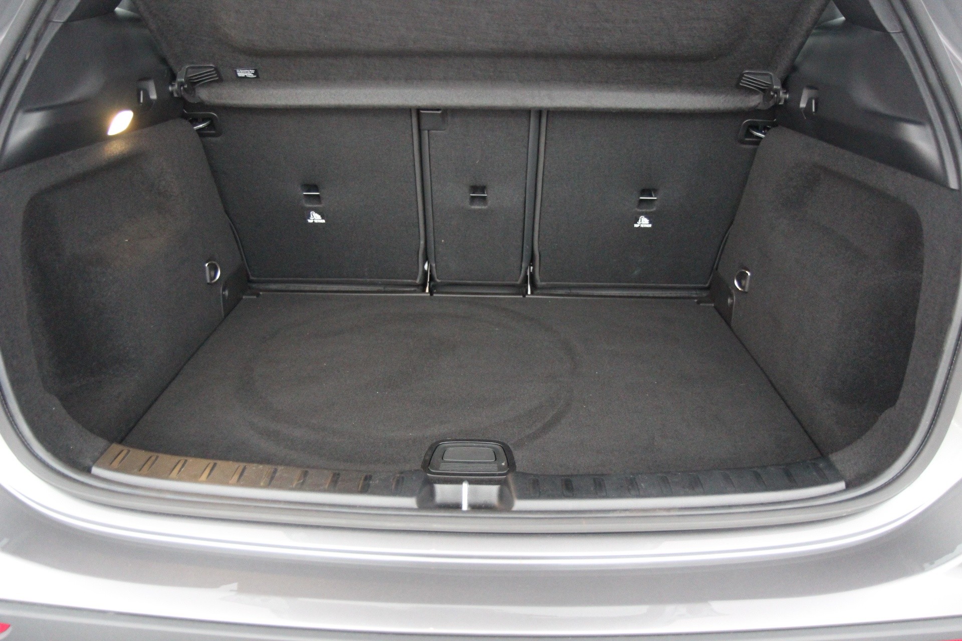 Mercedes-Benz GLA 2025