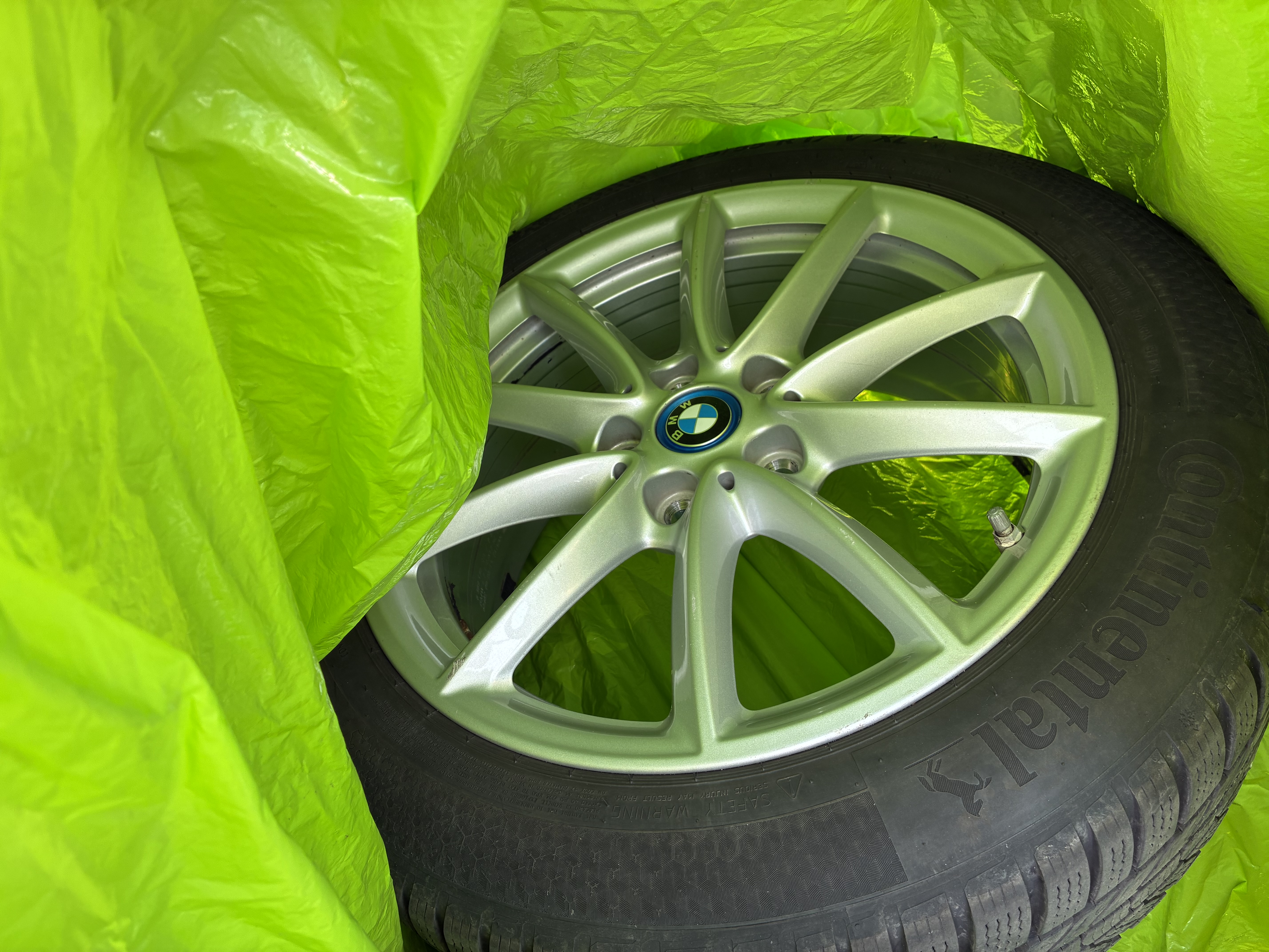 BMW 225 2019
