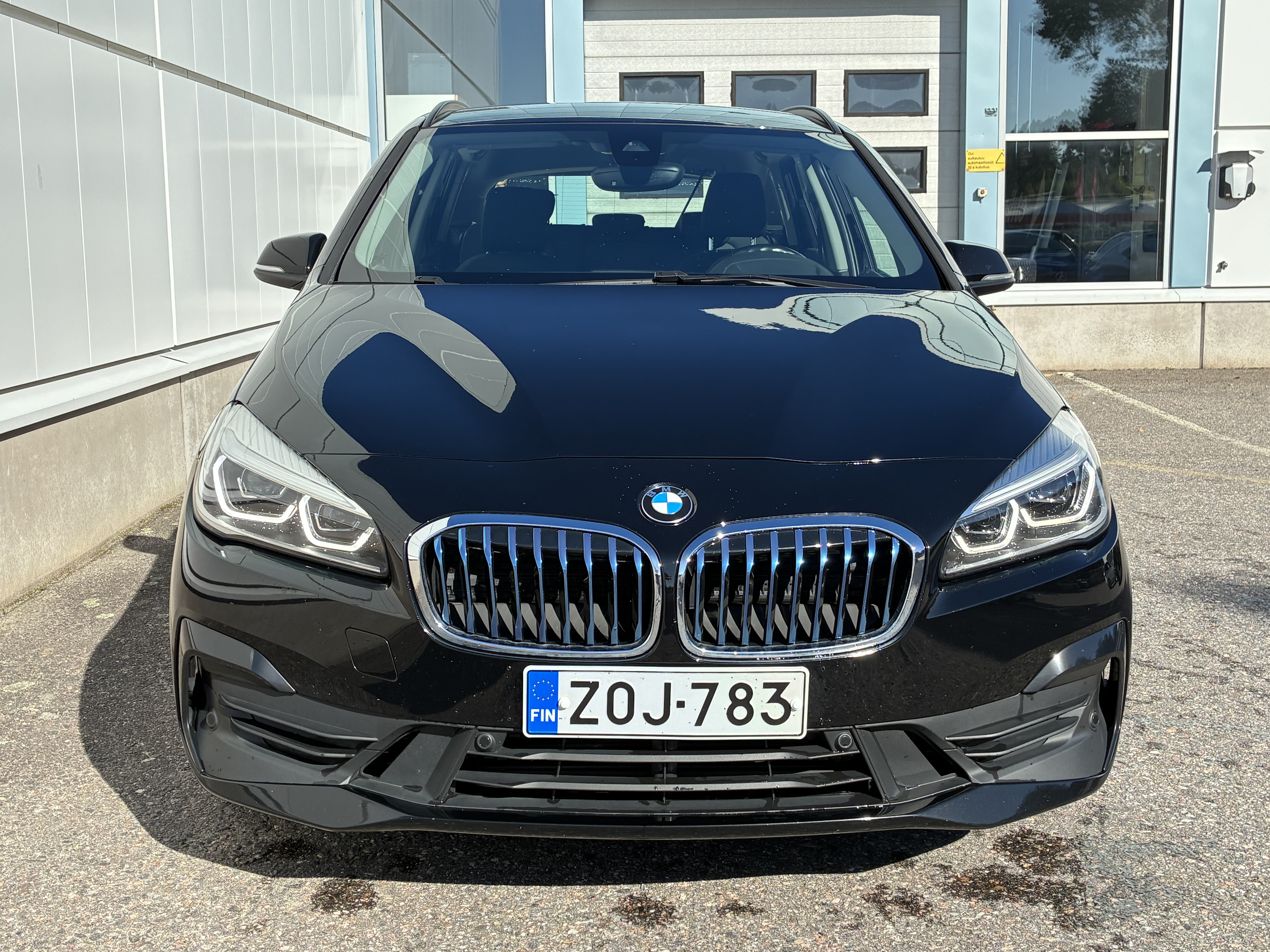 BMW 225 2019