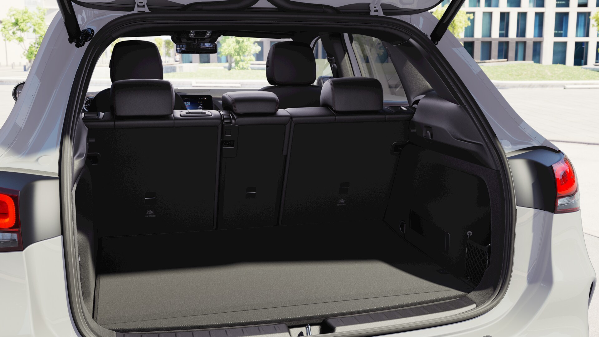 Mercedes-Benz EQA 2021