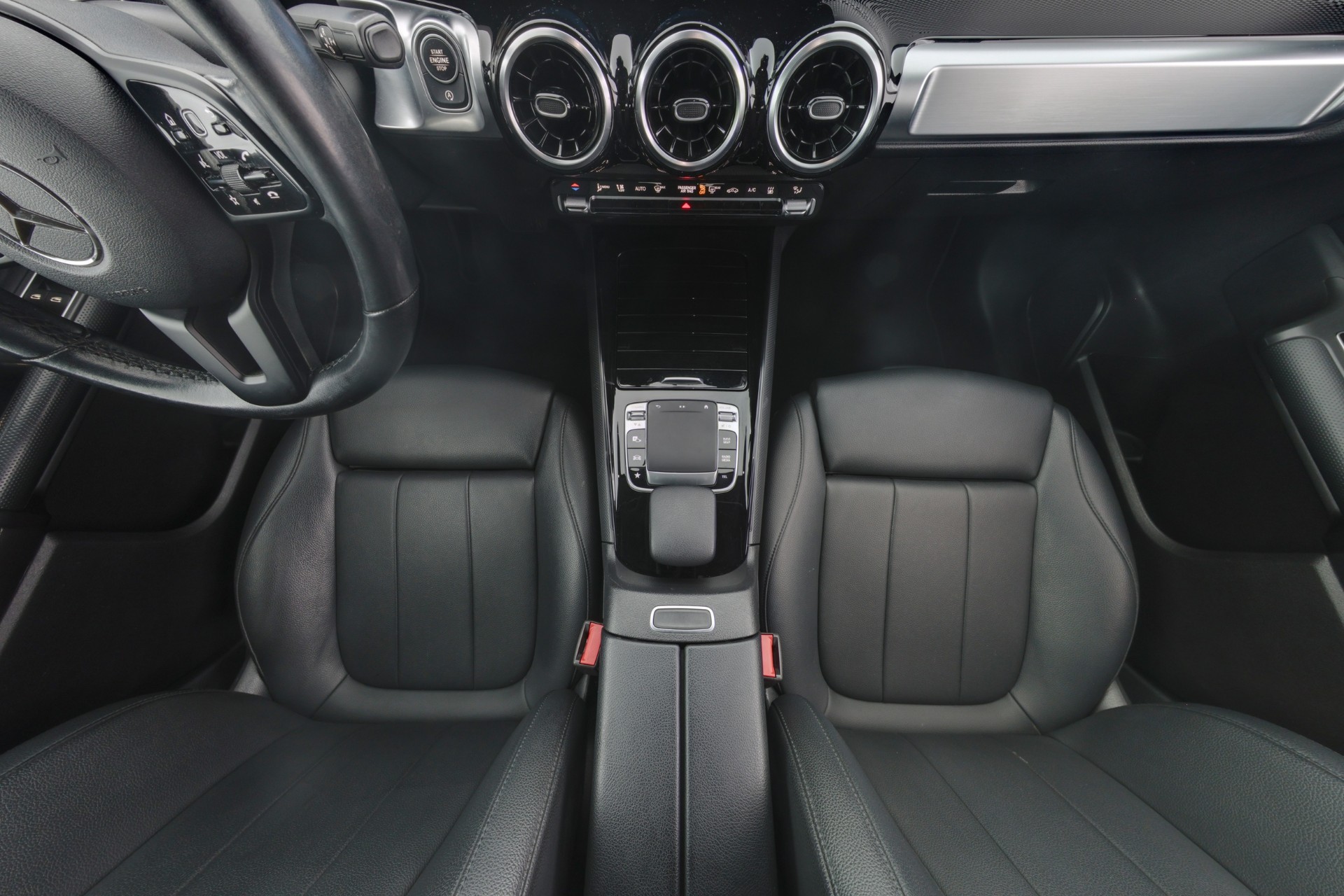 MERCEDES-BENZ GLB 2020