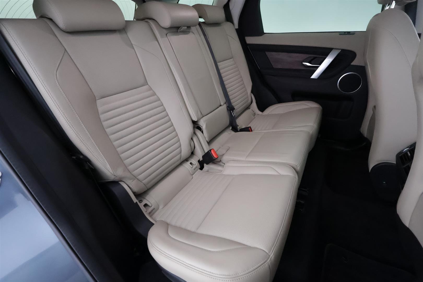 Land Rover Discovery Sport 2021