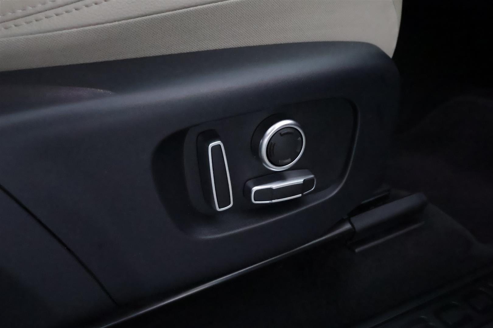 Land Rover Discovery Sport 2021