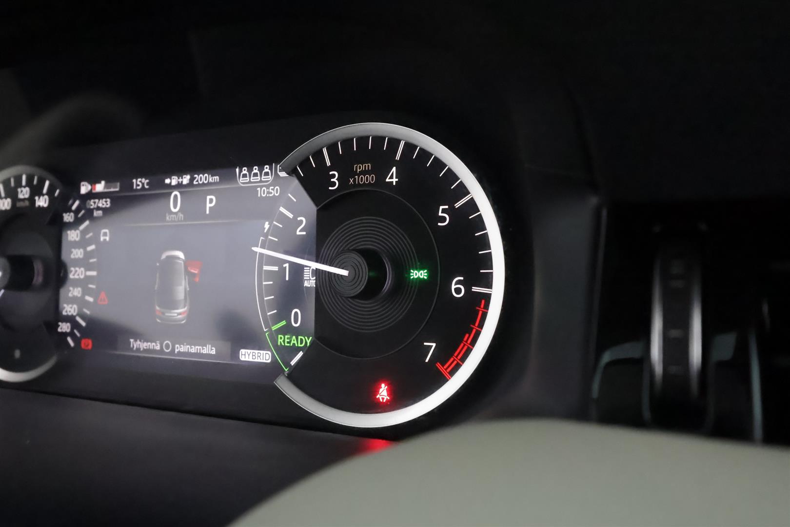 Land Rover Discovery Sport 2021