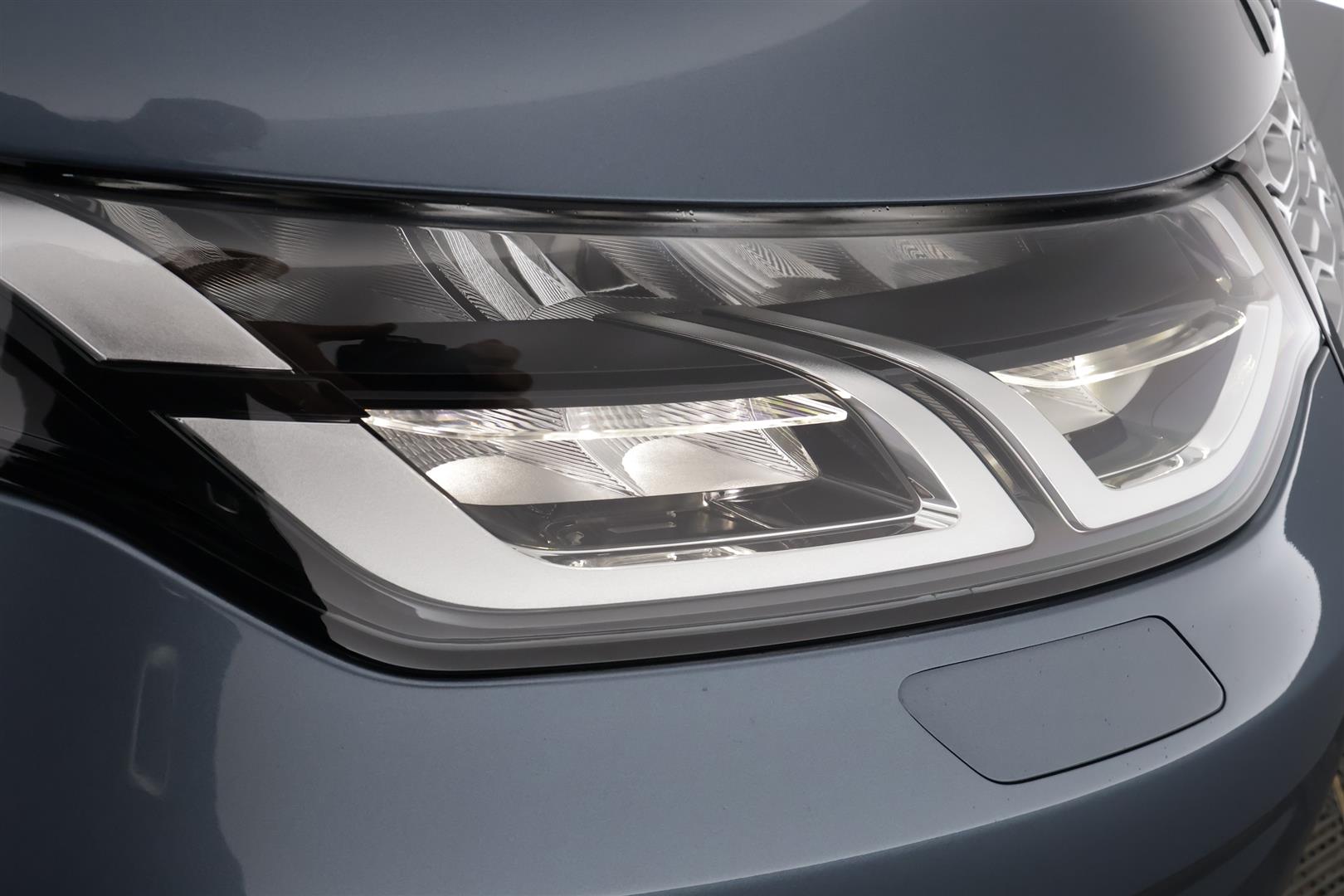 Land Rover Discovery Sport 2021