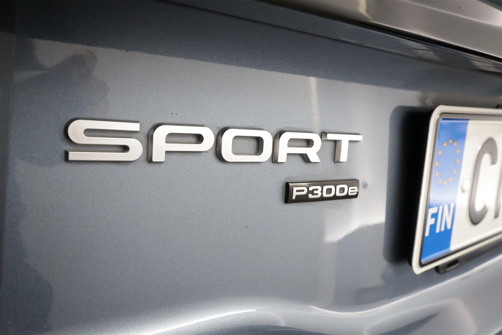 Land Rover Discovery Sport 2021