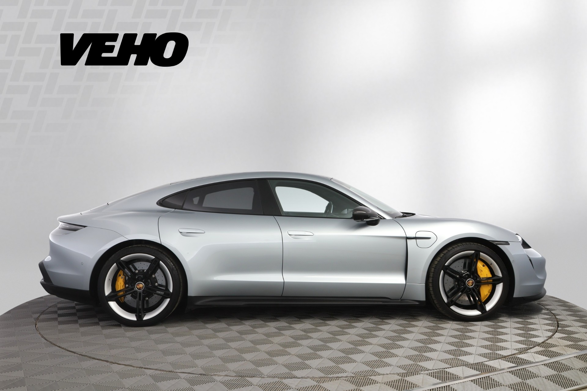 PORSCHE TAYCAN 2020