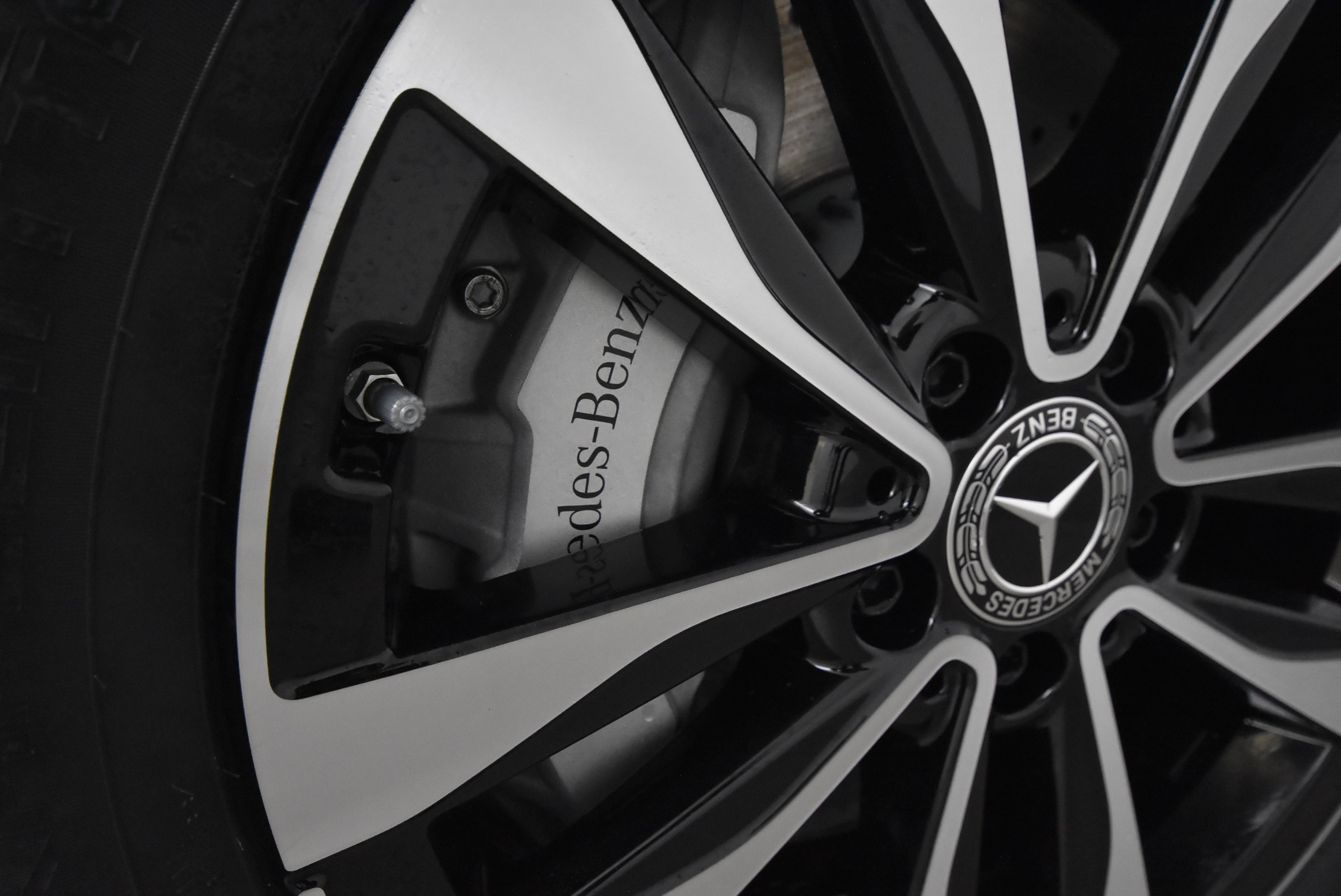 Mercedes-Benz C 2024