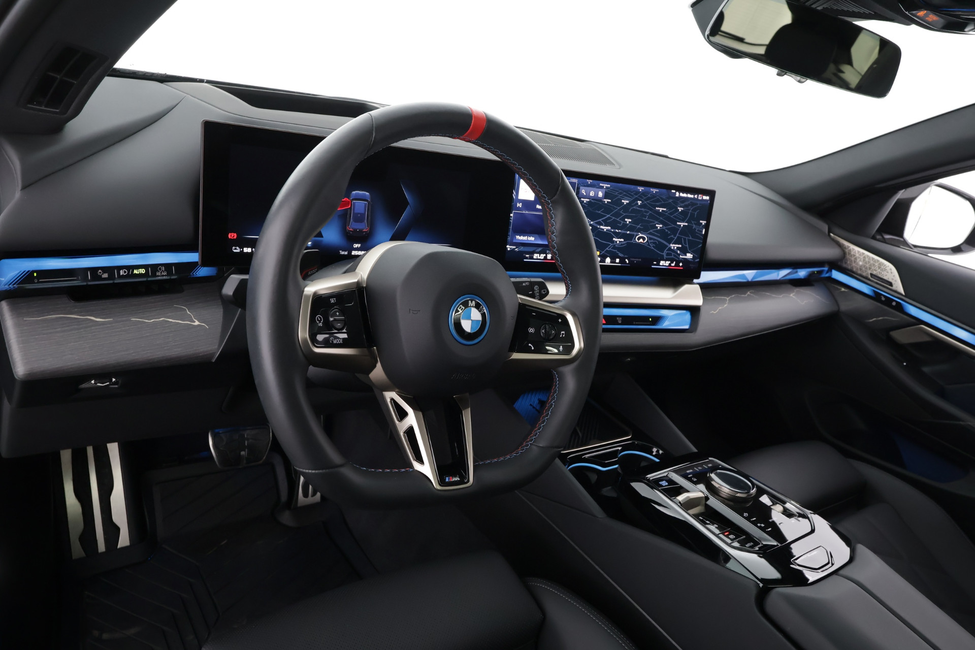 BMW i5 2024