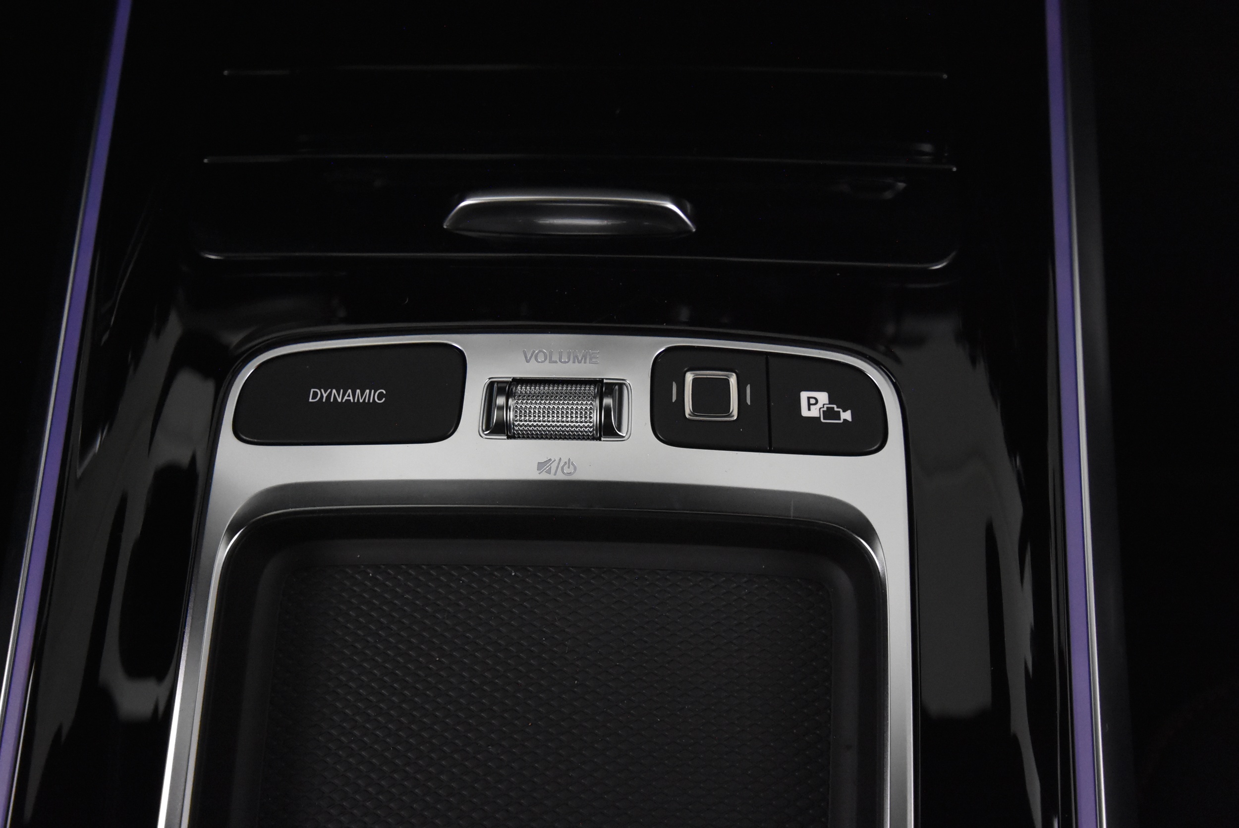 Mercedes-Benz EQB 2024