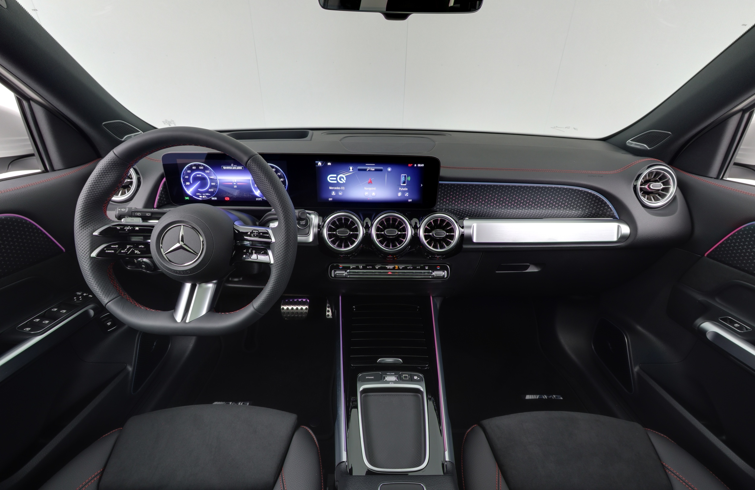 Mercedes-Benz EQB 2024