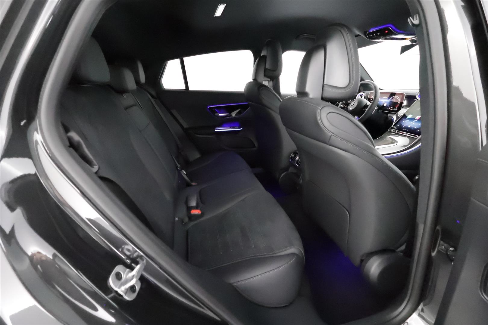 Mercedes-Benz GLC 2025