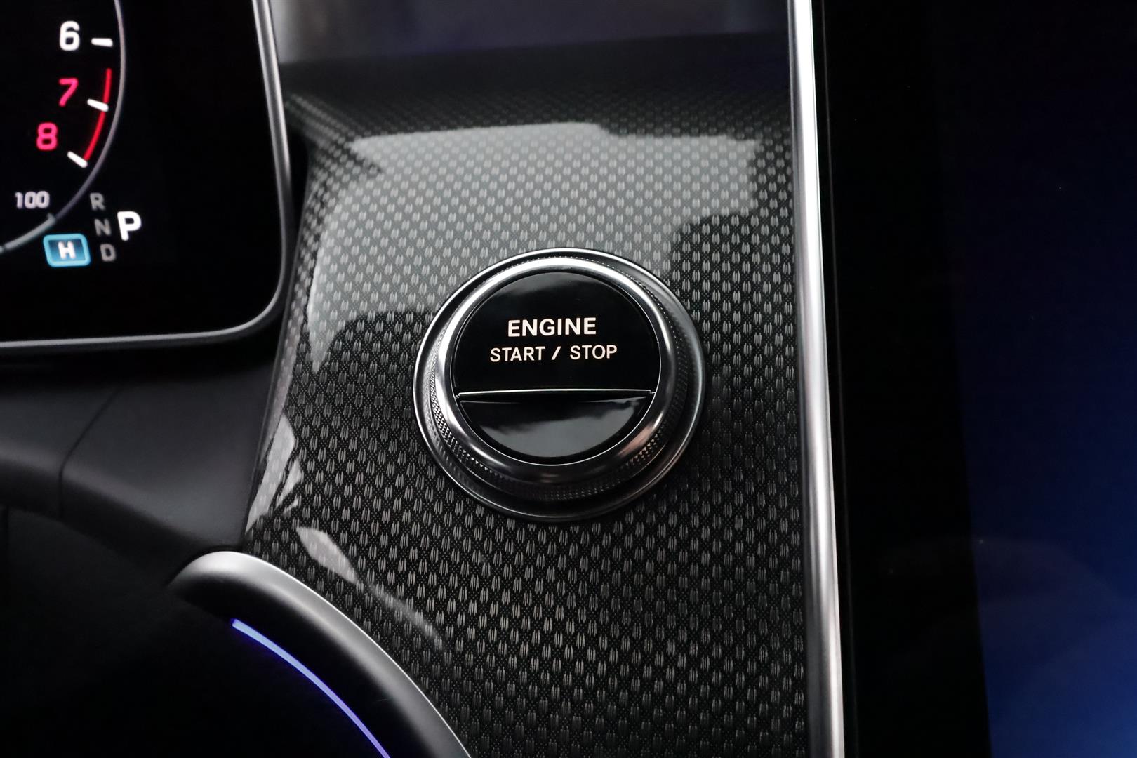 Mercedes-Benz GLC 2025