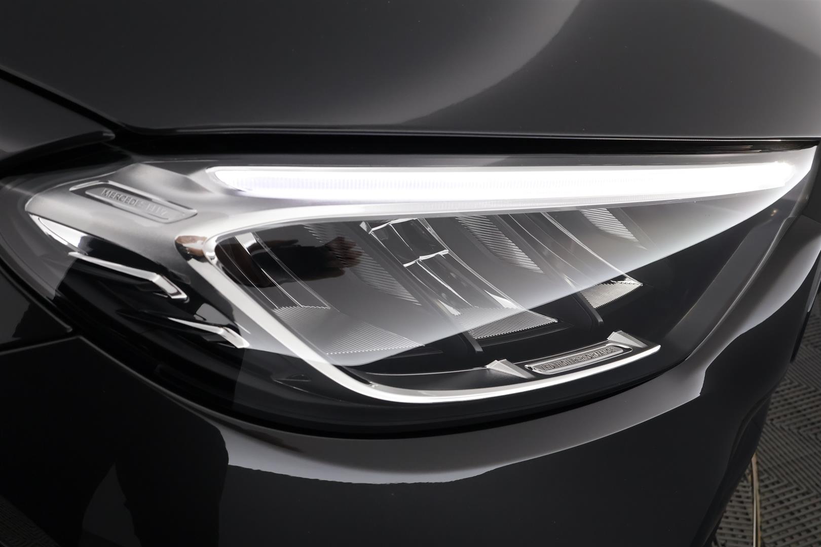 Mercedes-Benz GLC 2025