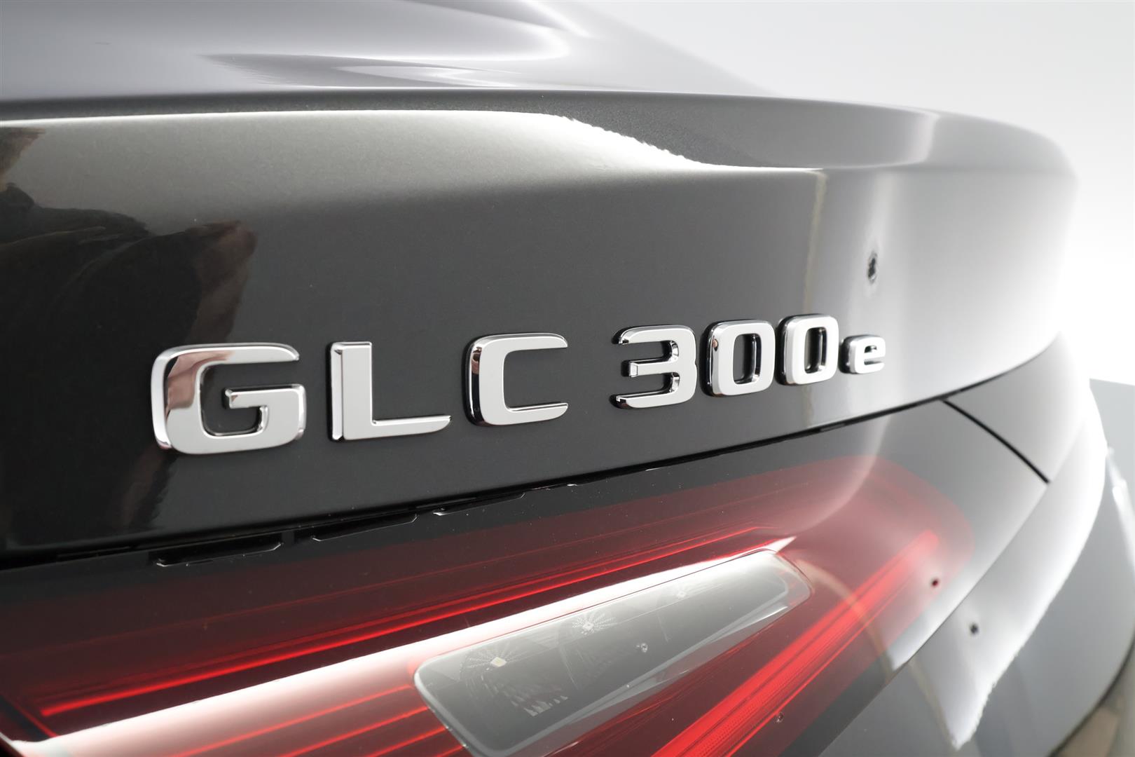 Mercedes-Benz GLC 2025