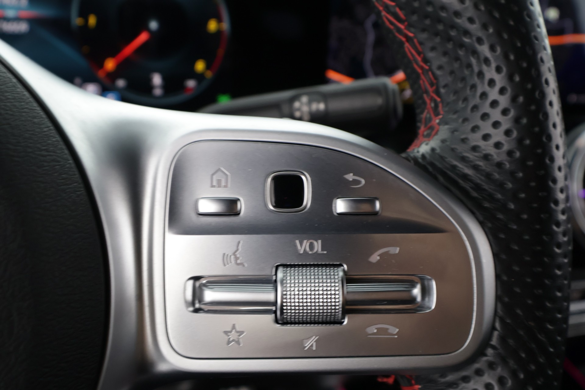 Mercedes-Benz GLB 2020