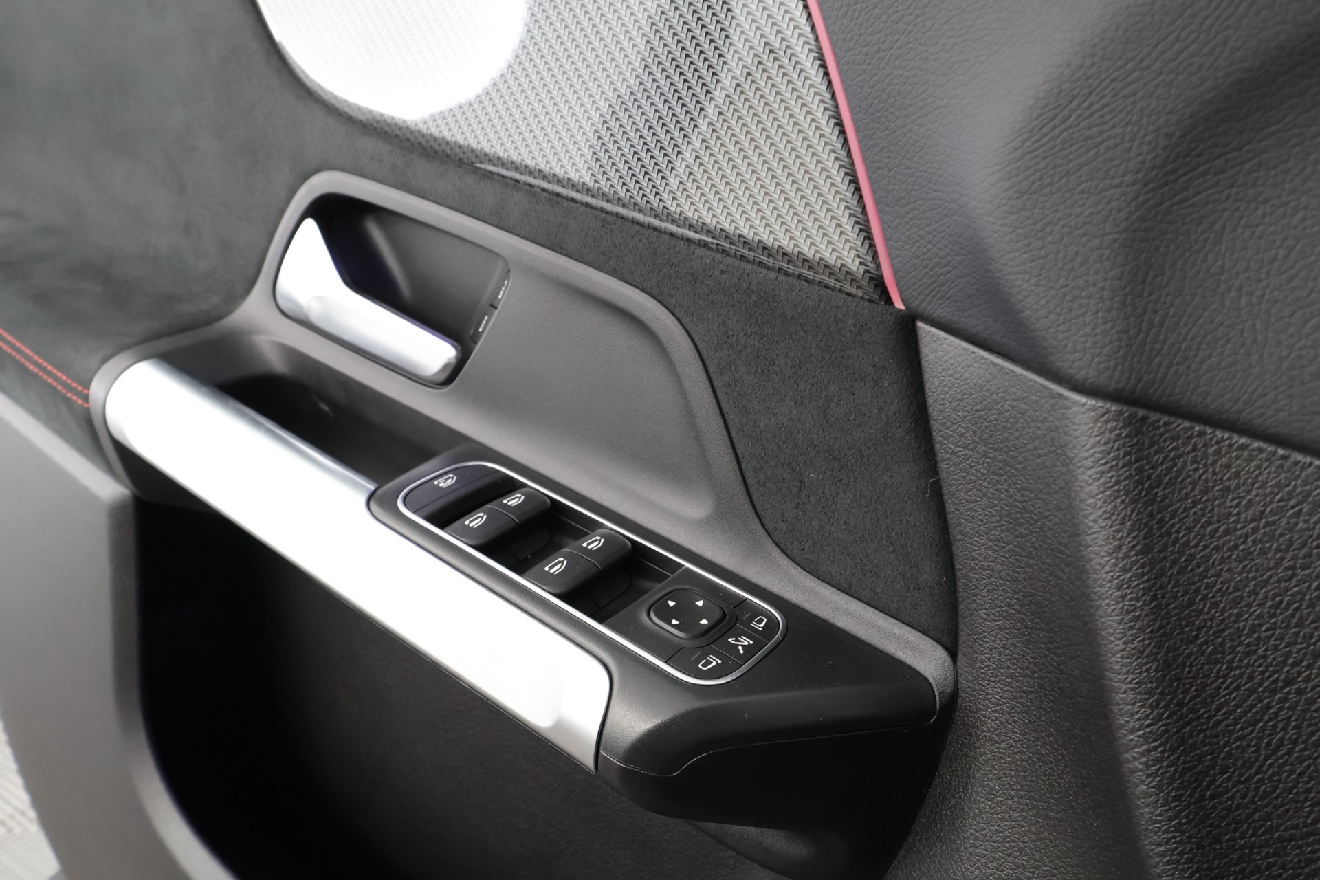 Mercedes-Benz GLB 2020