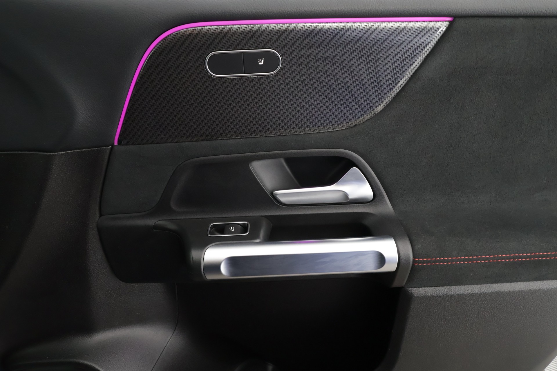 Mercedes-Benz GLB 2020