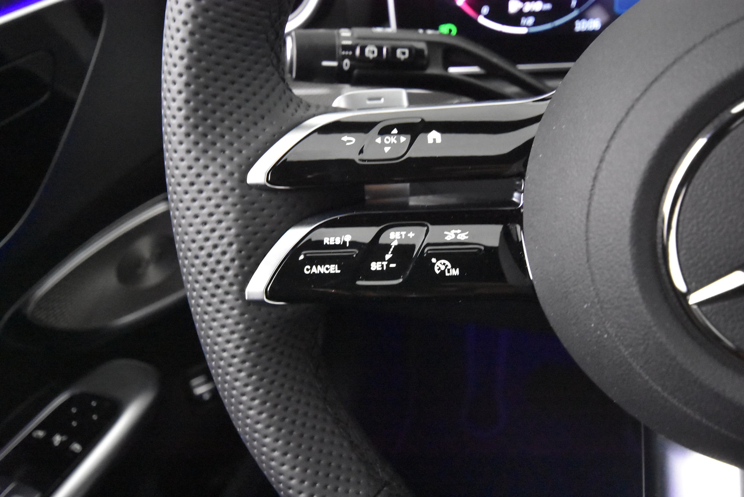 Mercedes-Benz C 2024