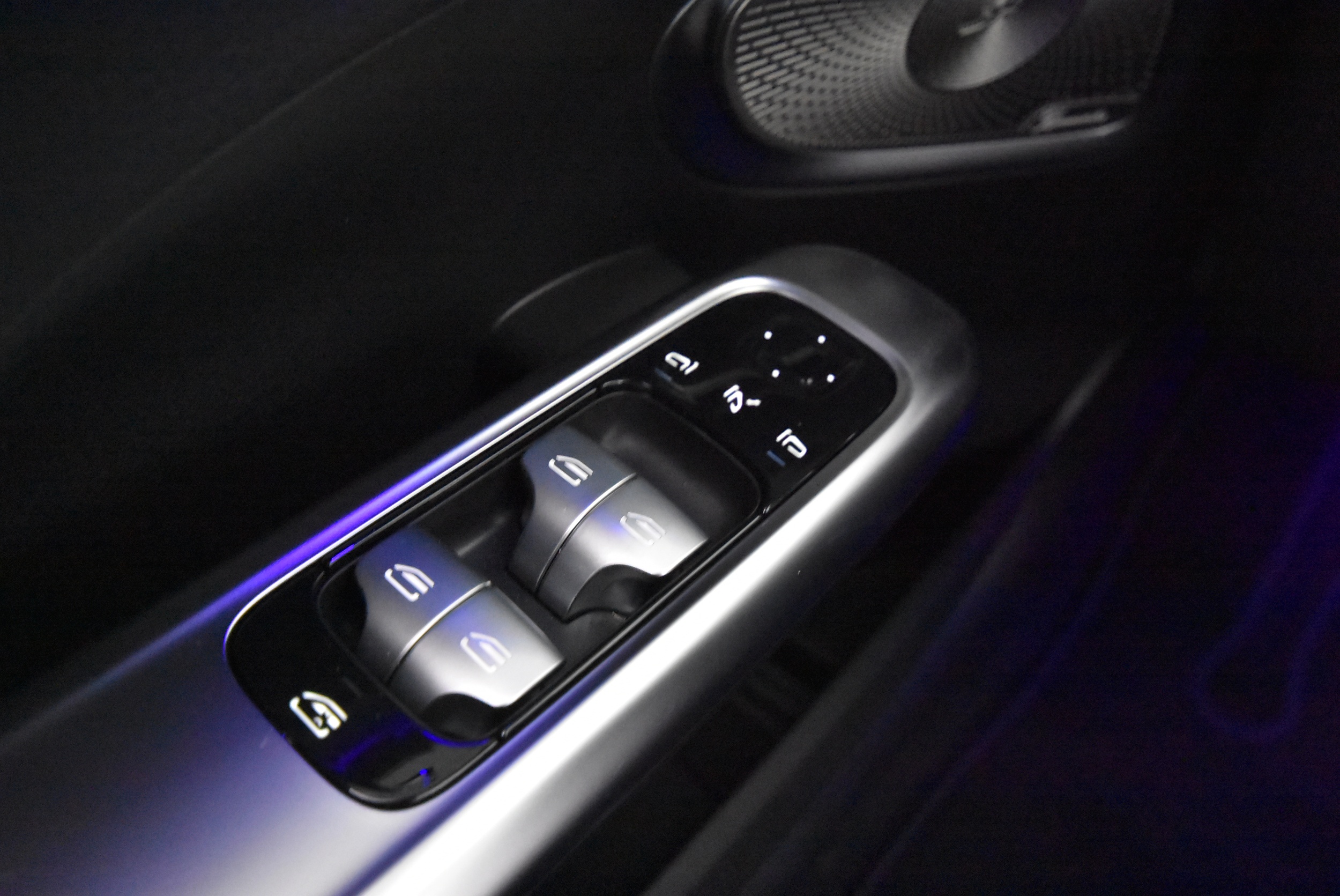 Mercedes-Benz C 2024