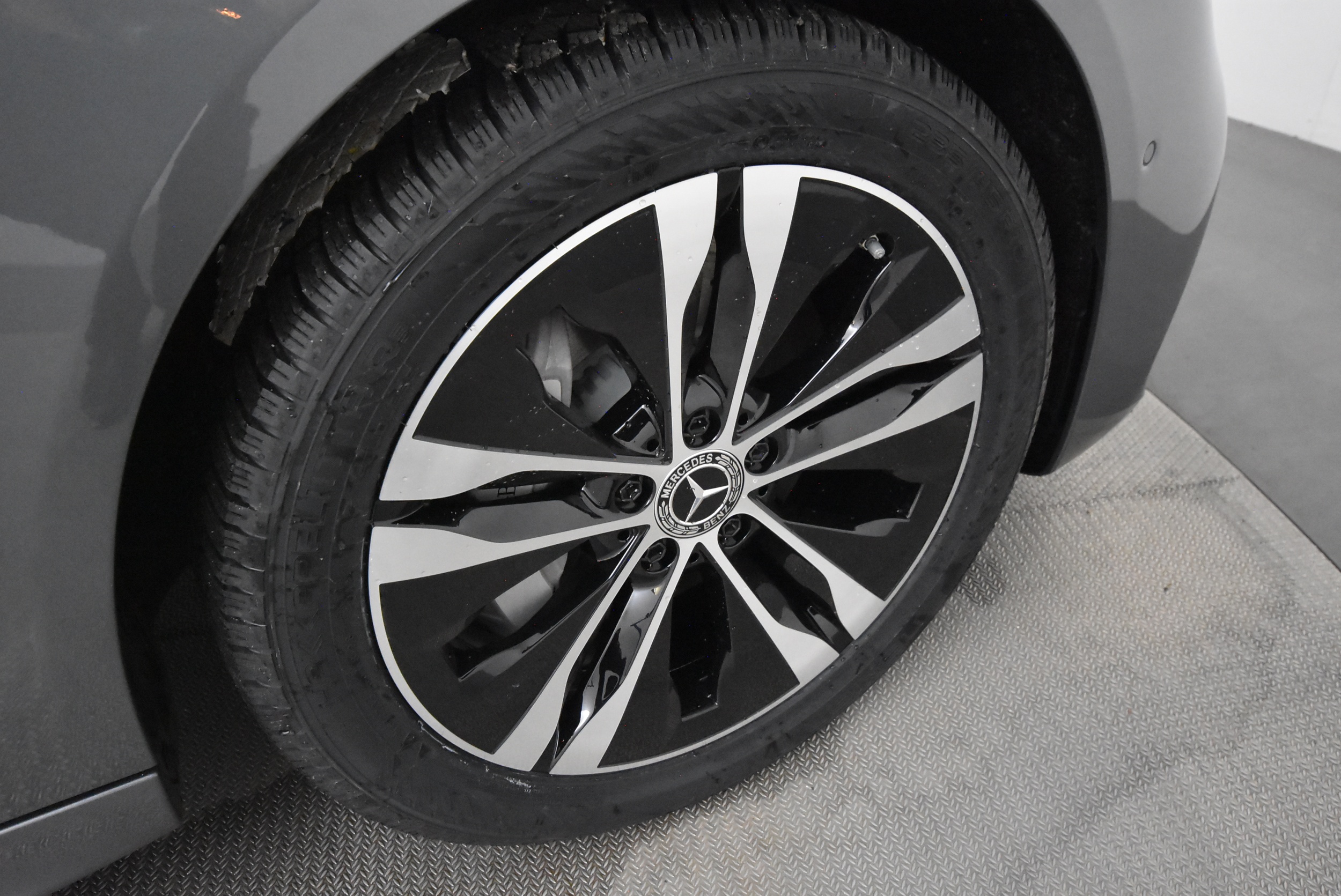 Mercedes-Benz C 2024