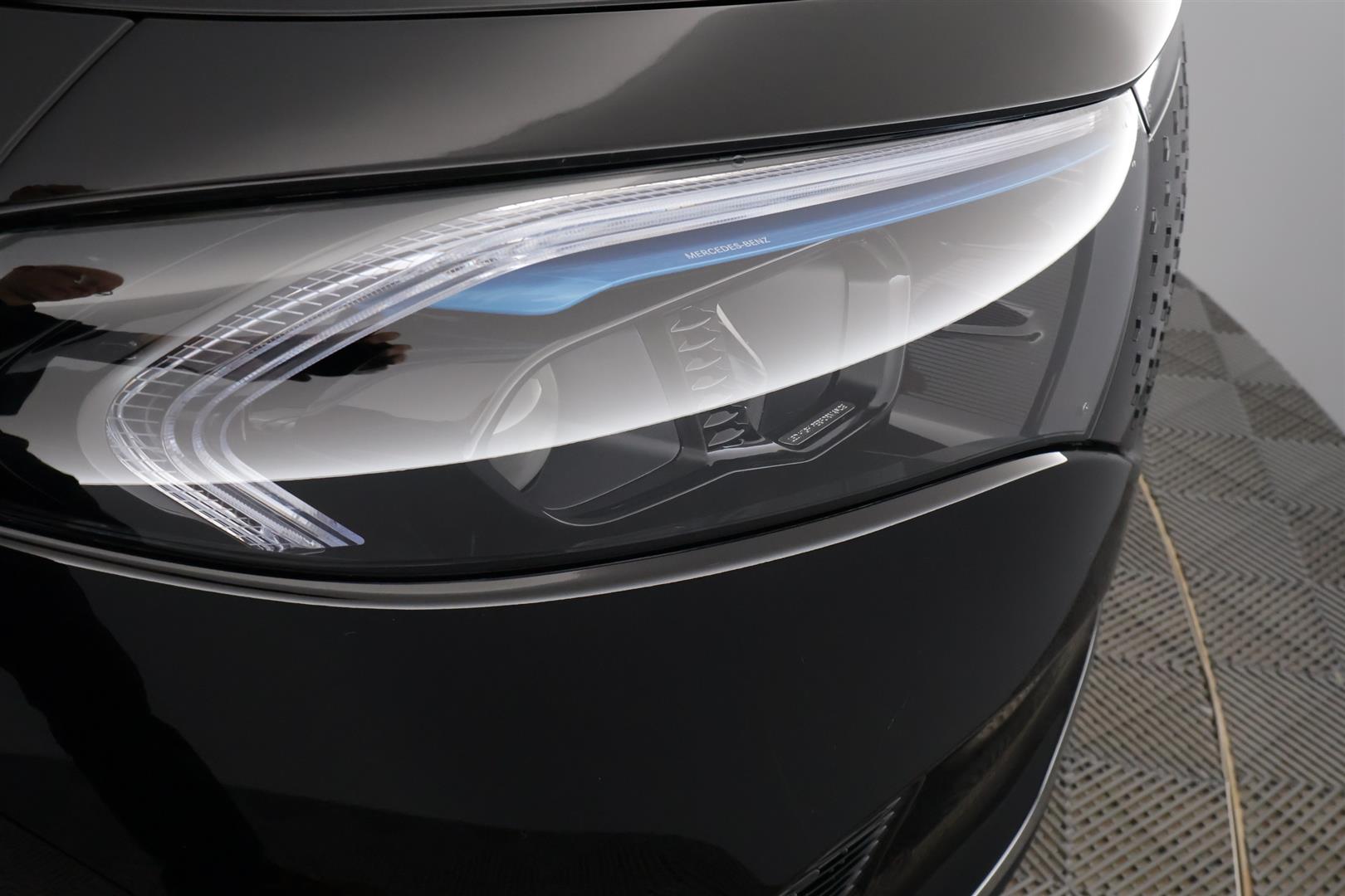 Mercedes-Benz EQA 2025