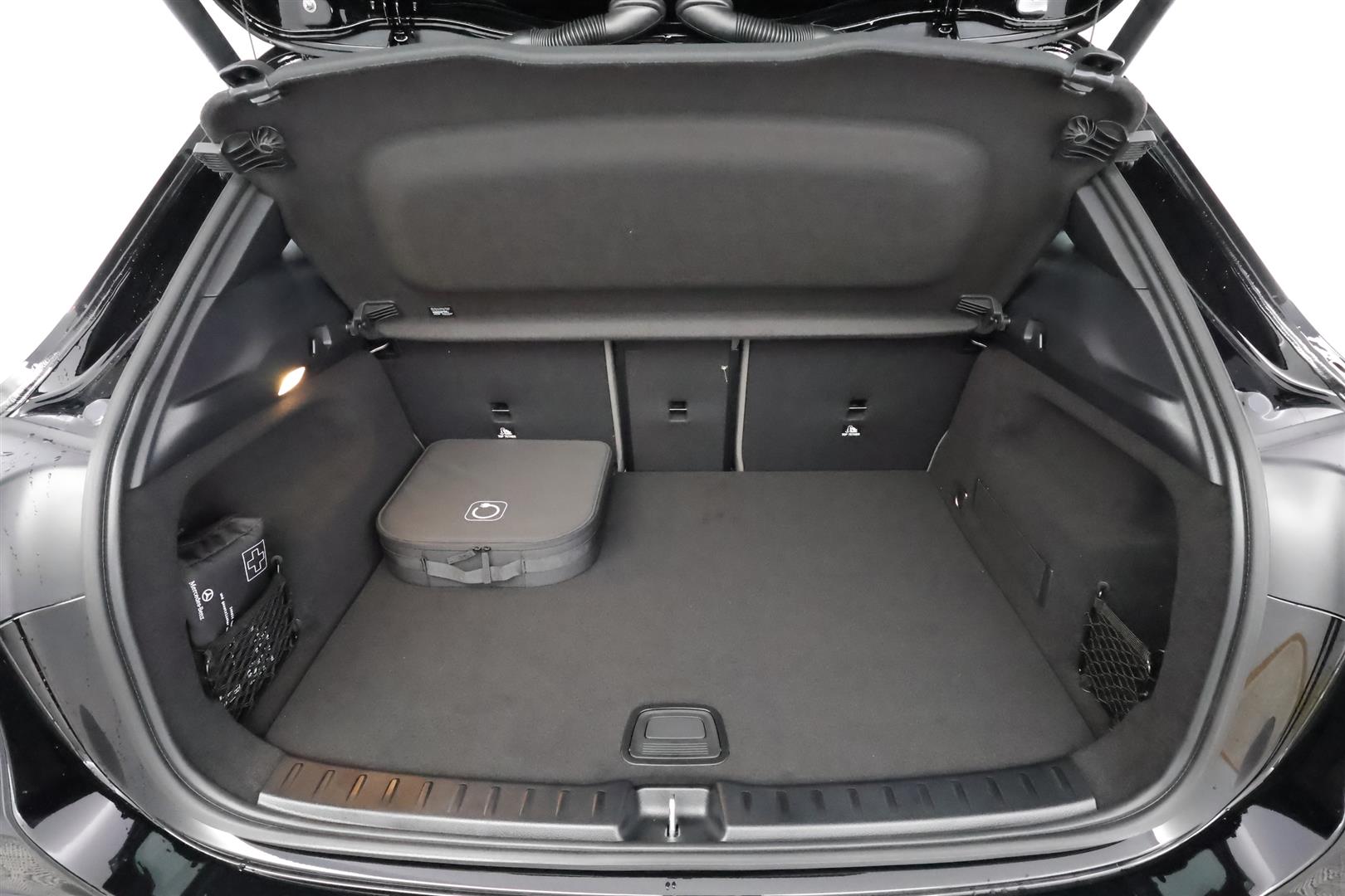 Mercedes-Benz EQA 2025