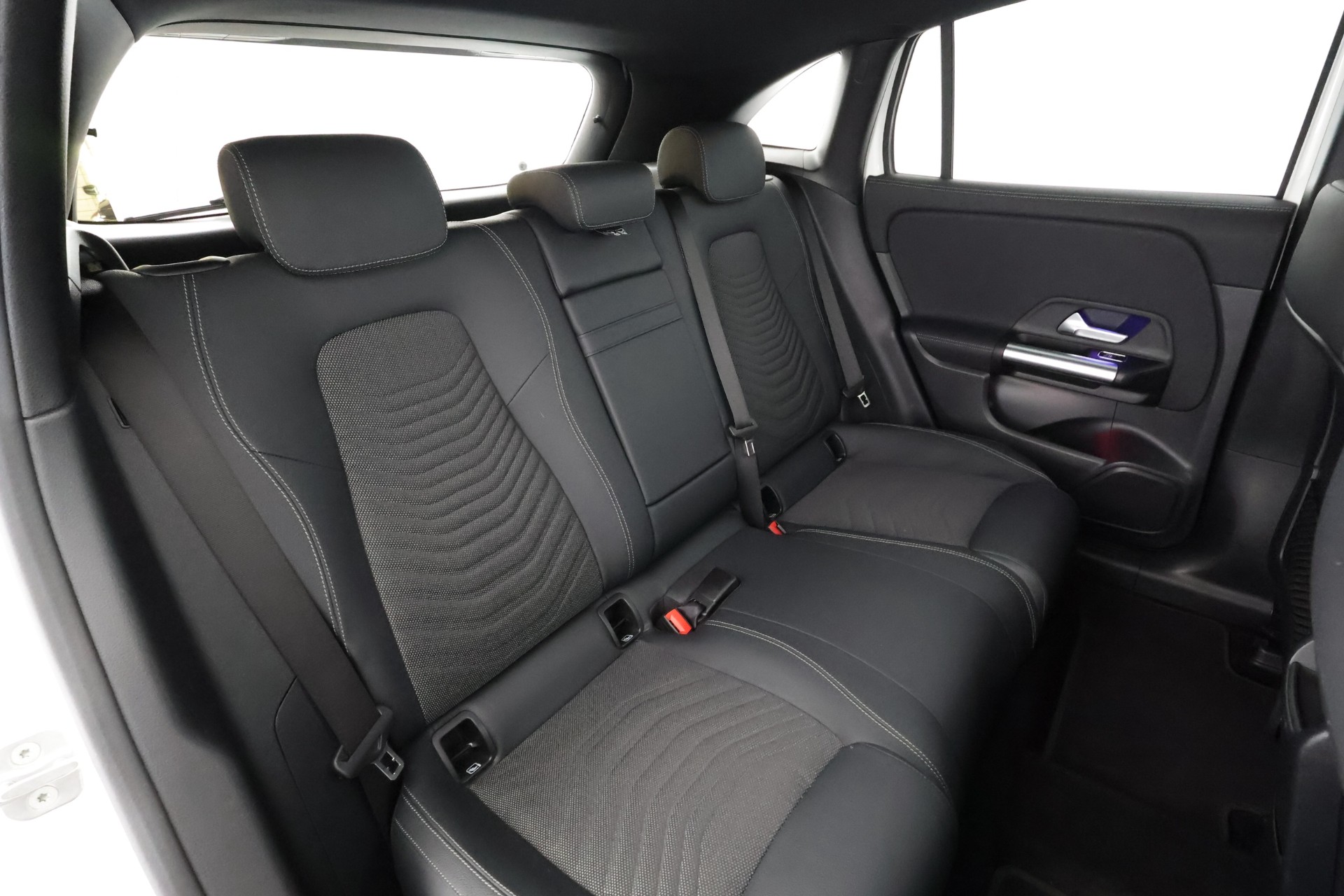 Mercedes-Benz EQA 2023