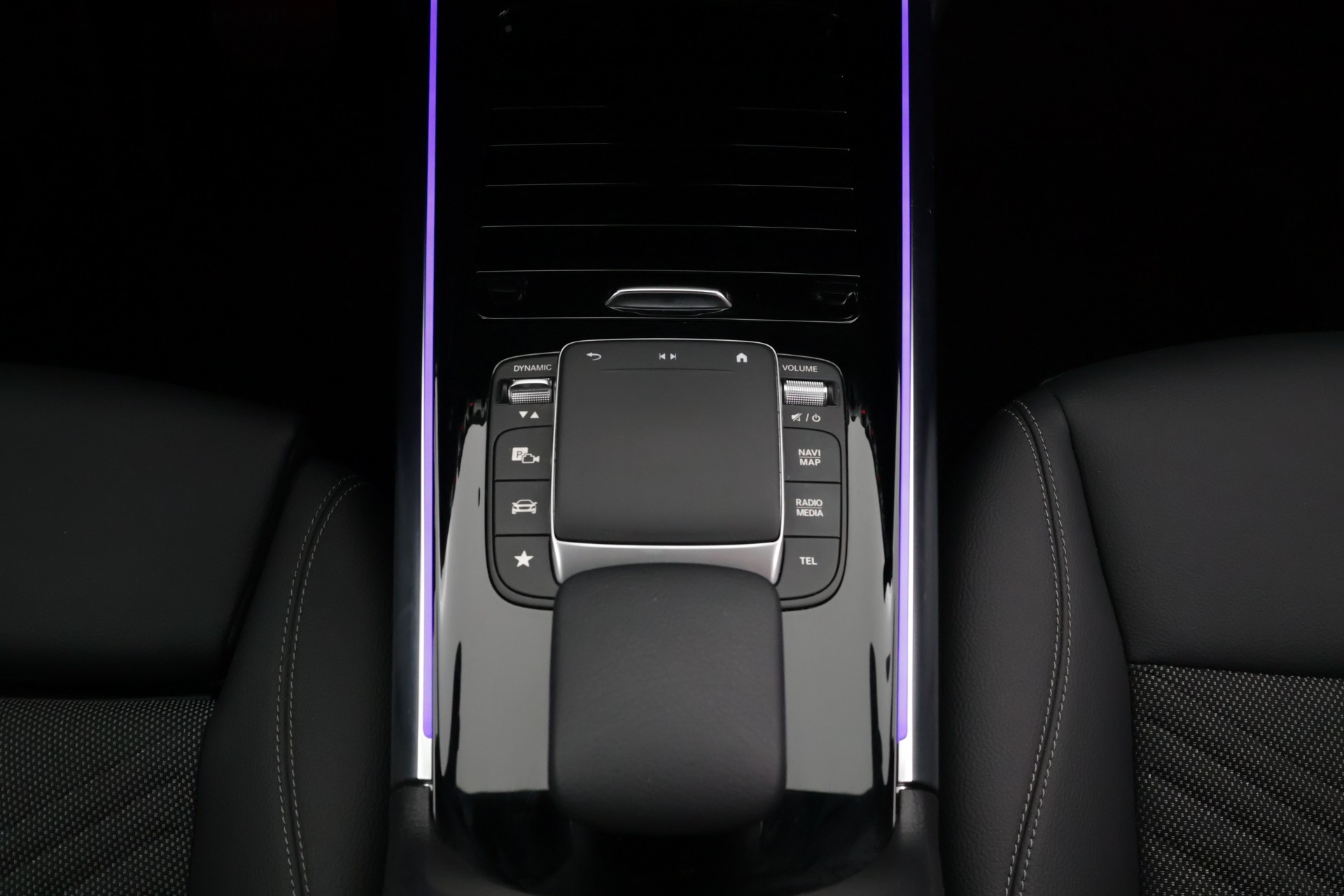 Mercedes-Benz EQA 2023