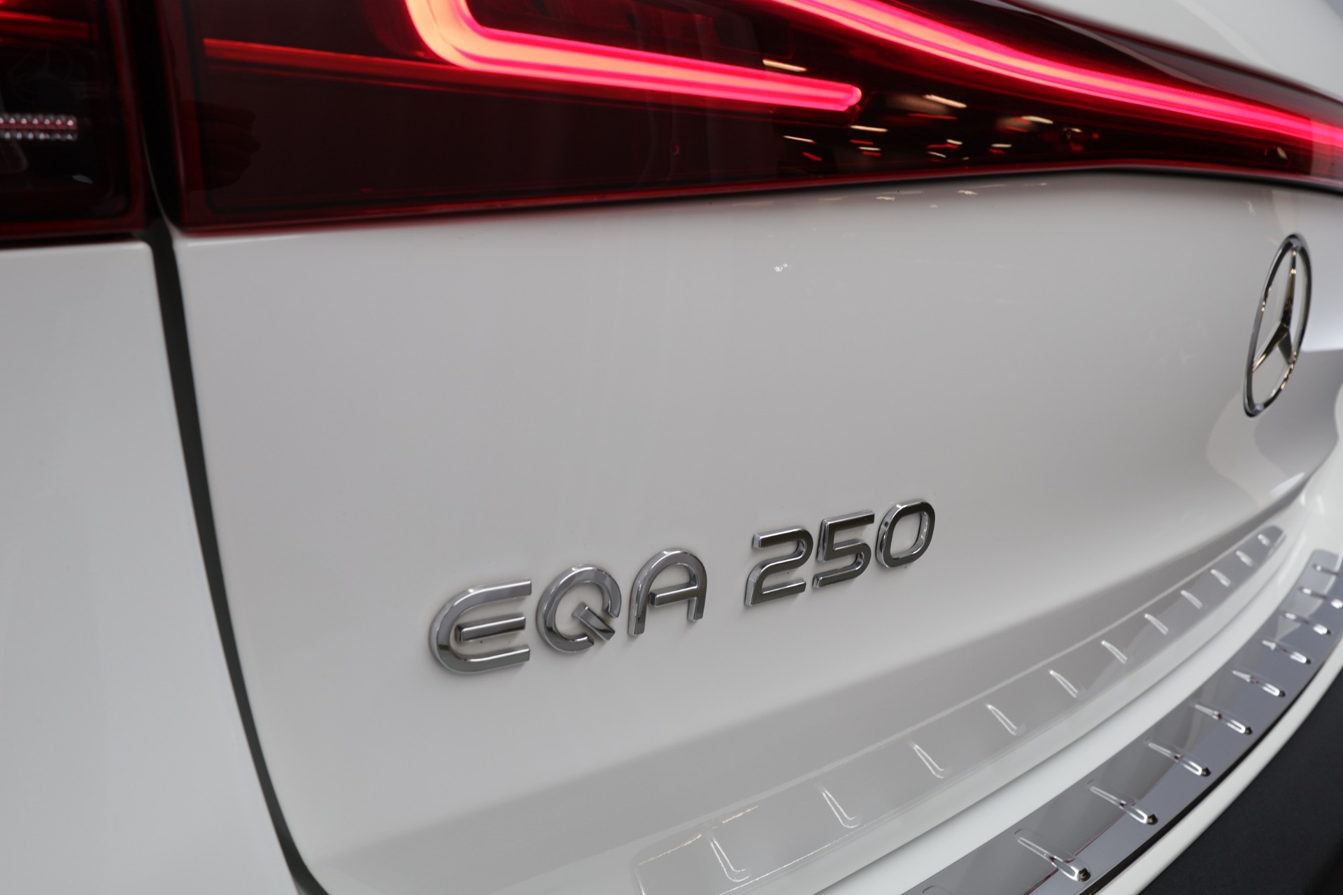 Mercedes-Benz EQA 2023
