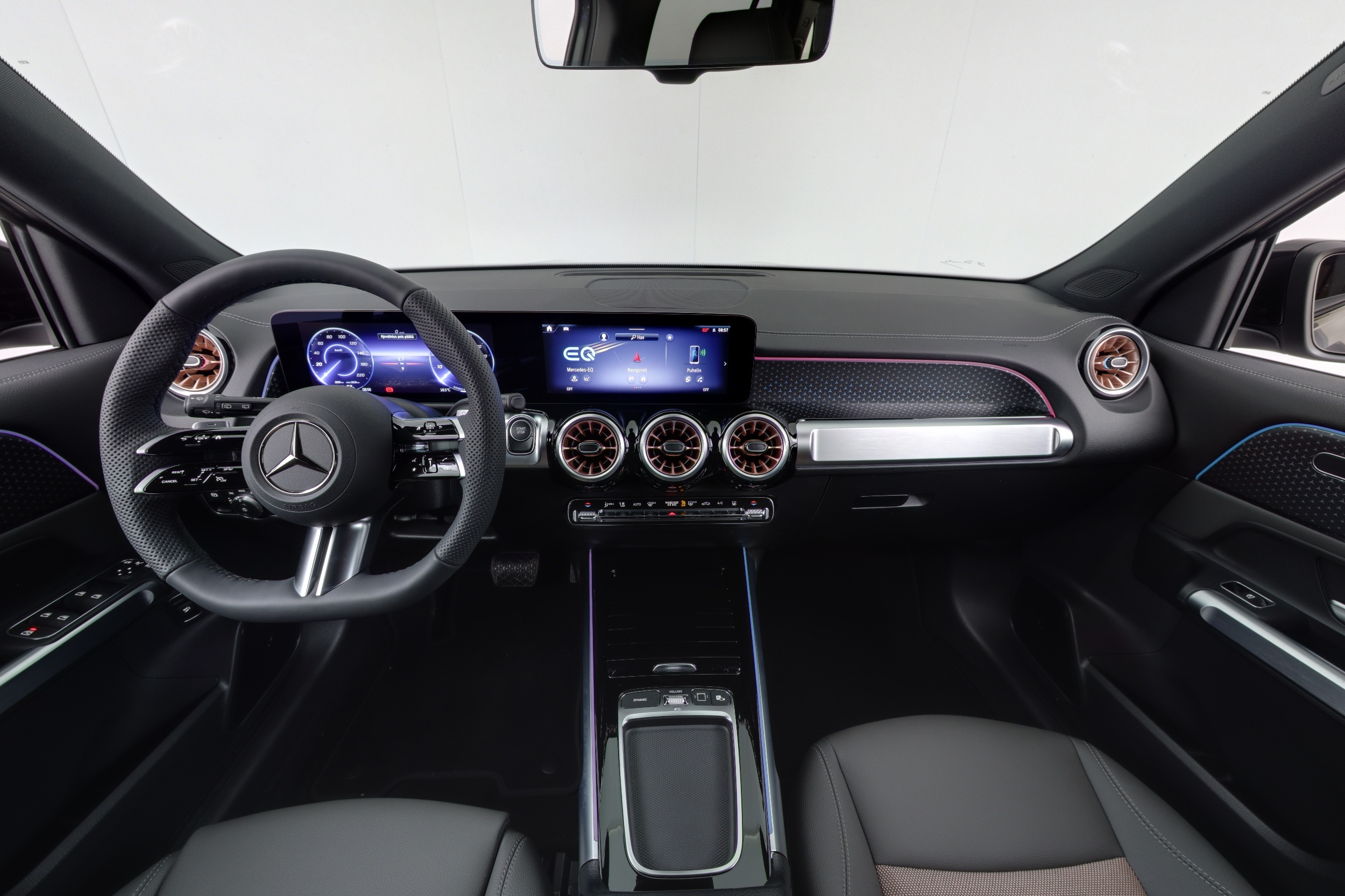 Mercedes-Benz EQB 2025