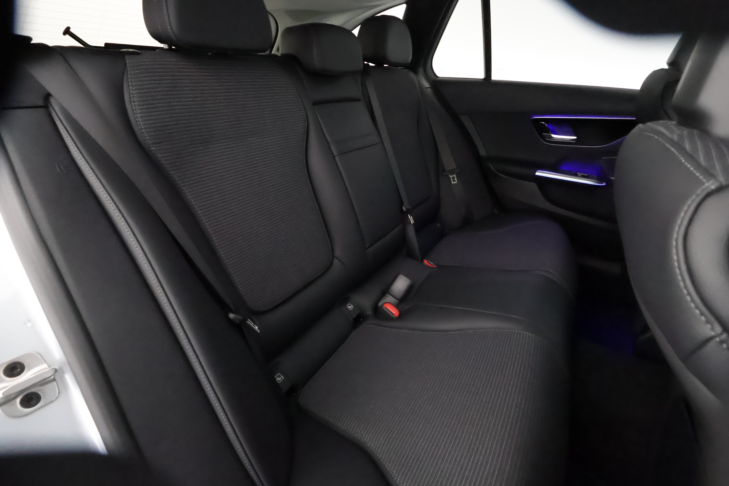 Mercedes-Benz C 2025