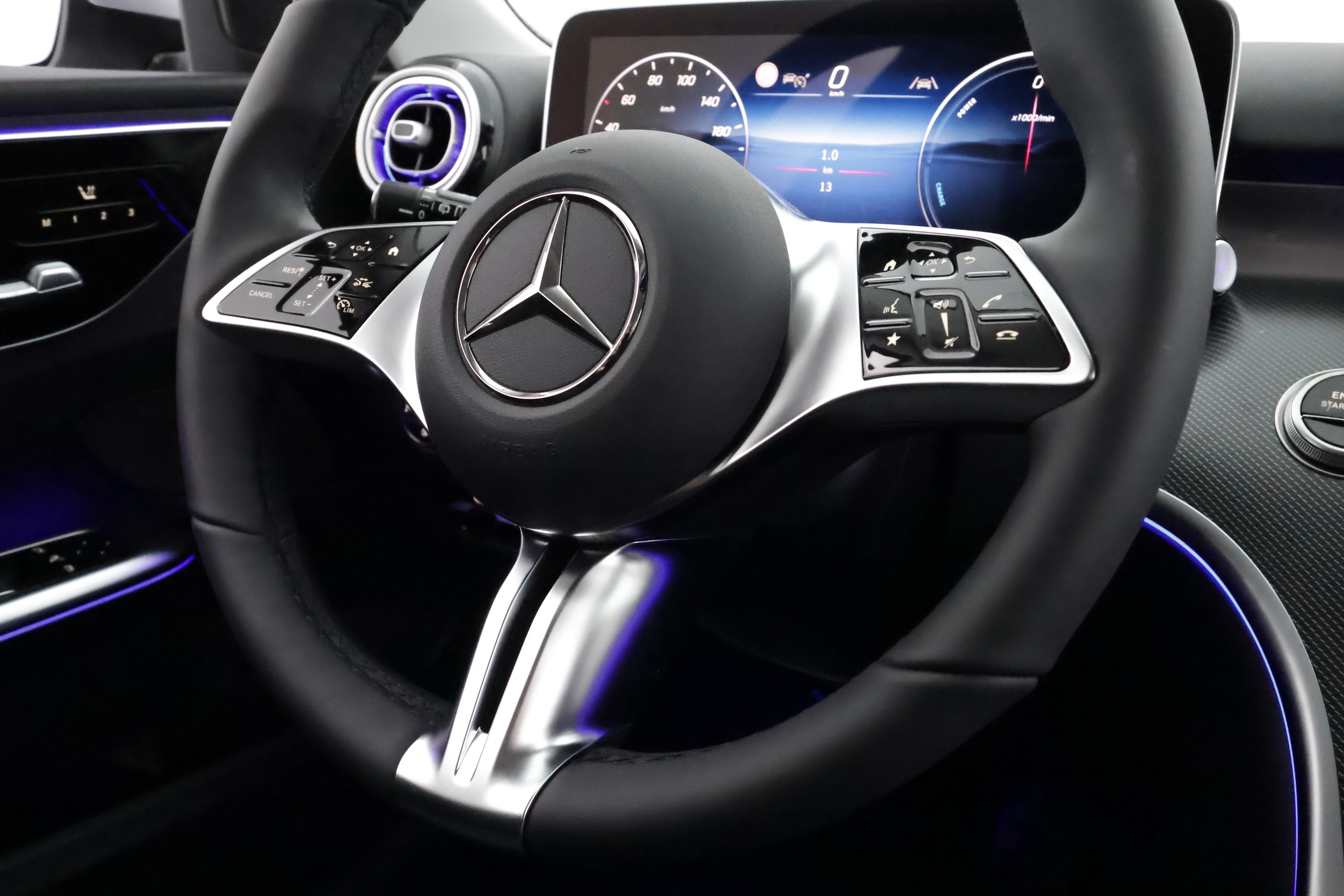 Mercedes-Benz C 2025