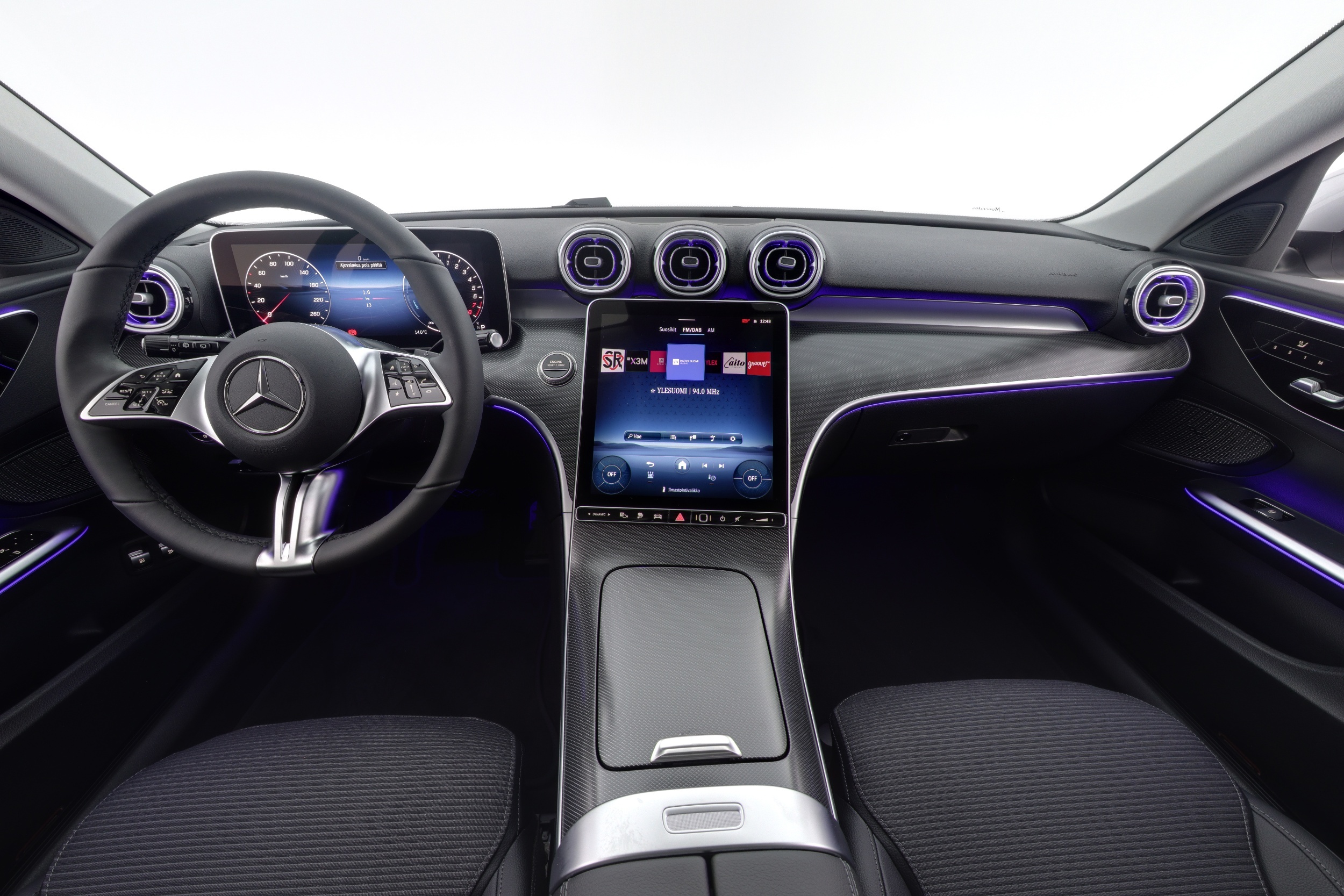 Mercedes-Benz C 2025