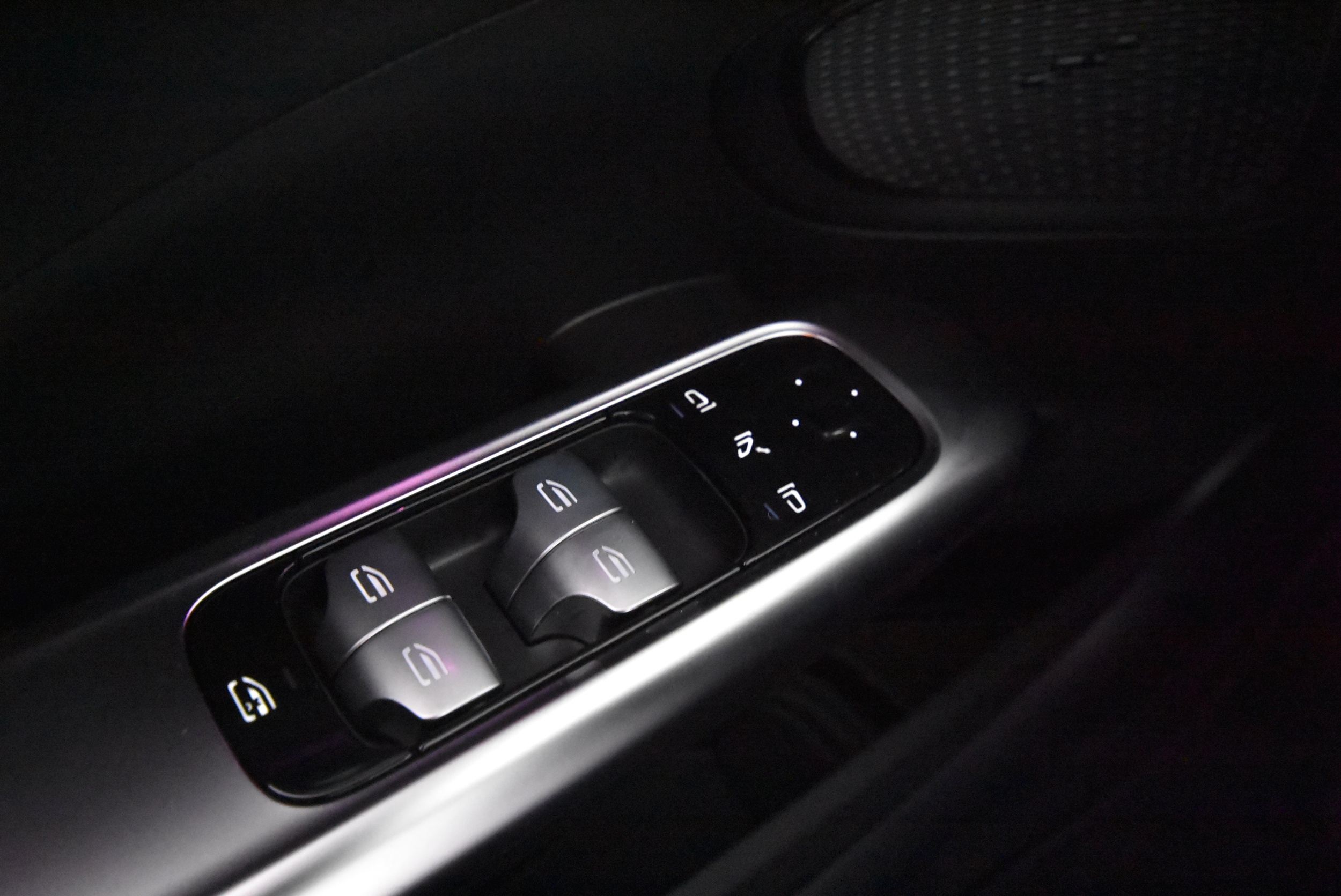 Mercedes-Benz C 2025