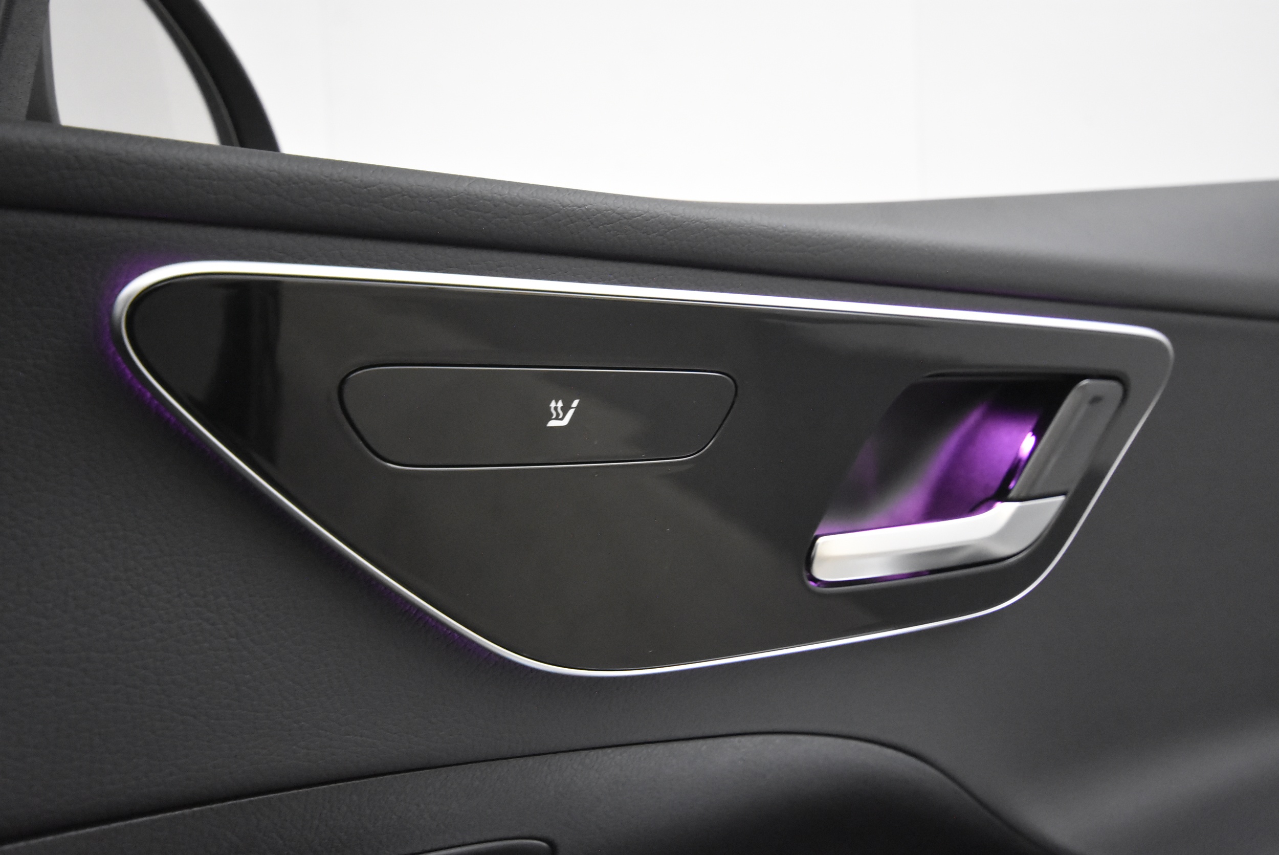 Mercedes-Benz C 2025