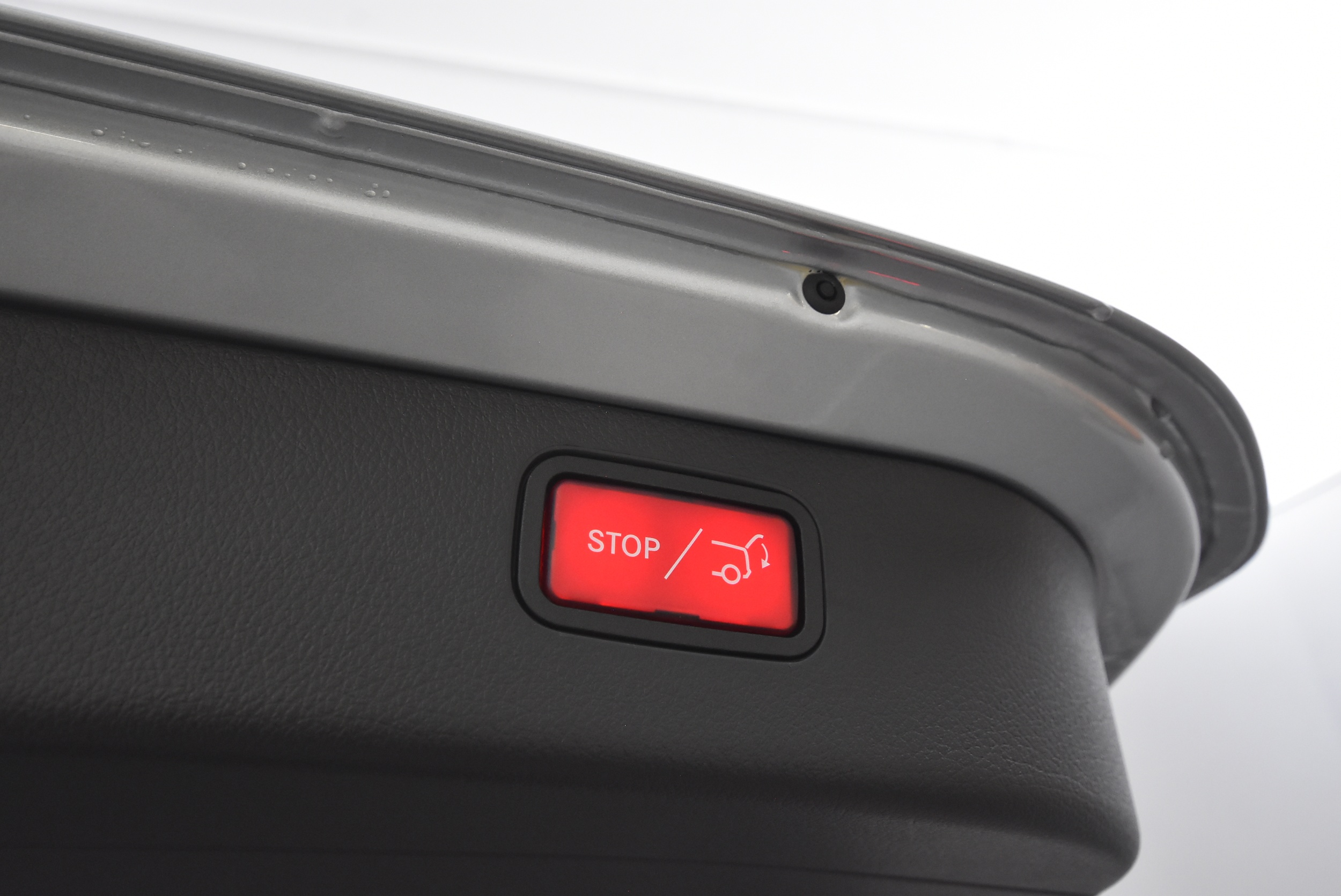 Mercedes-Benz C 2025