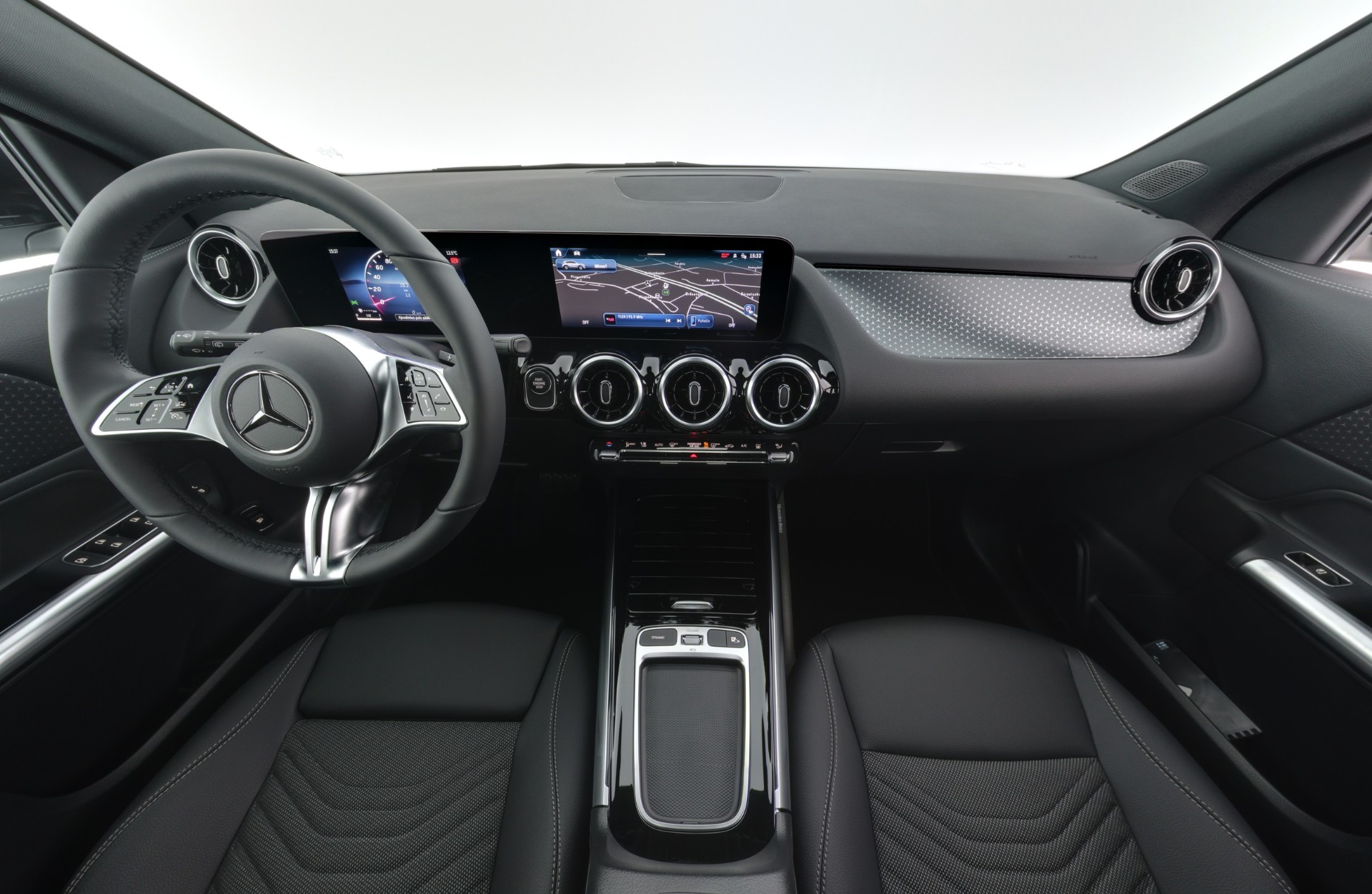 Mercedes-Benz GLA 2026