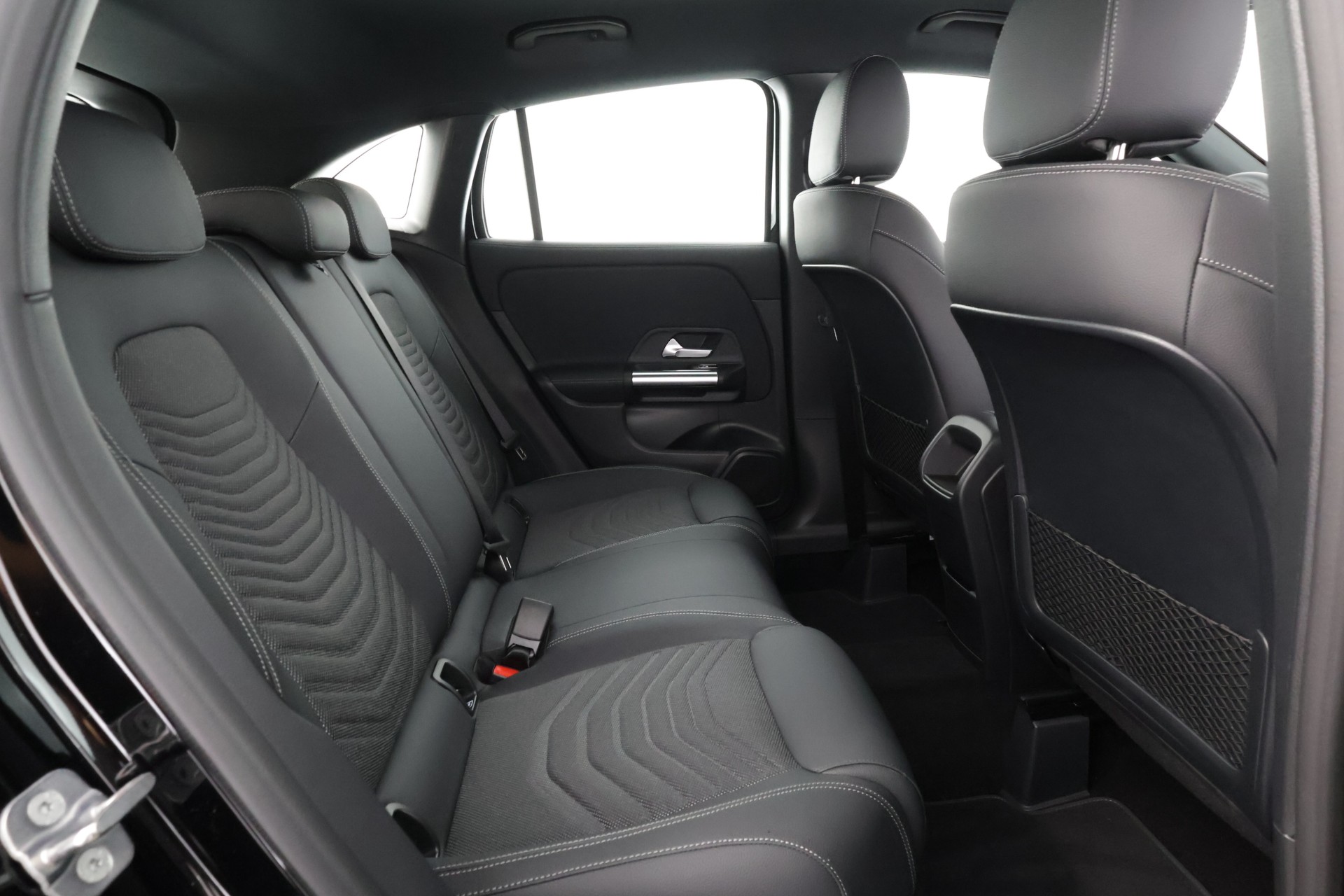 Mercedes-Benz GLA 2026