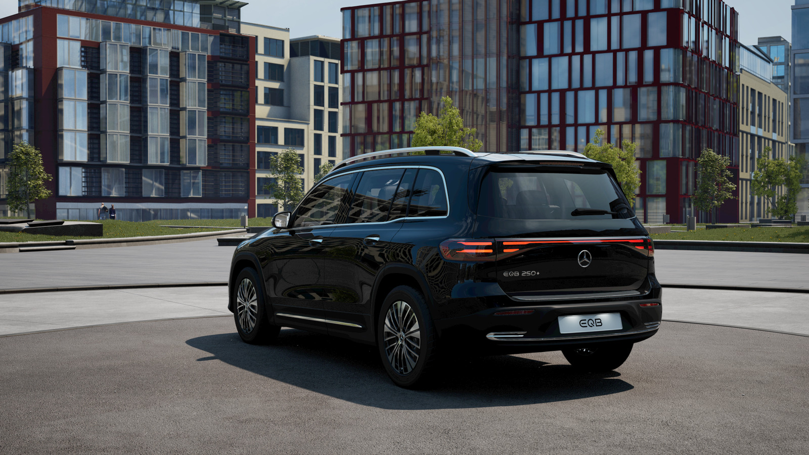Mercedes-Benz EQB 2025