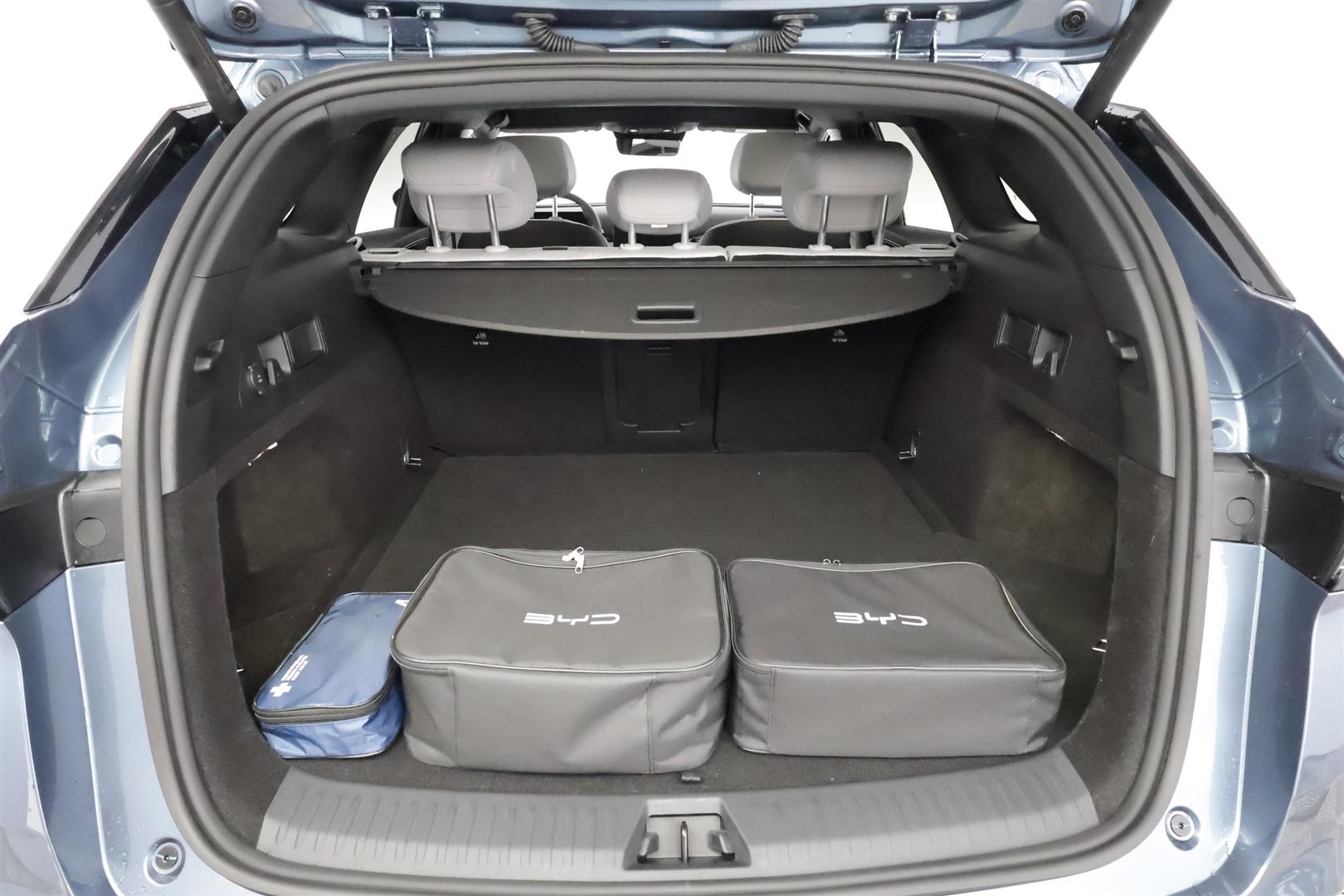 BYD Seal 6 DM-i 2025