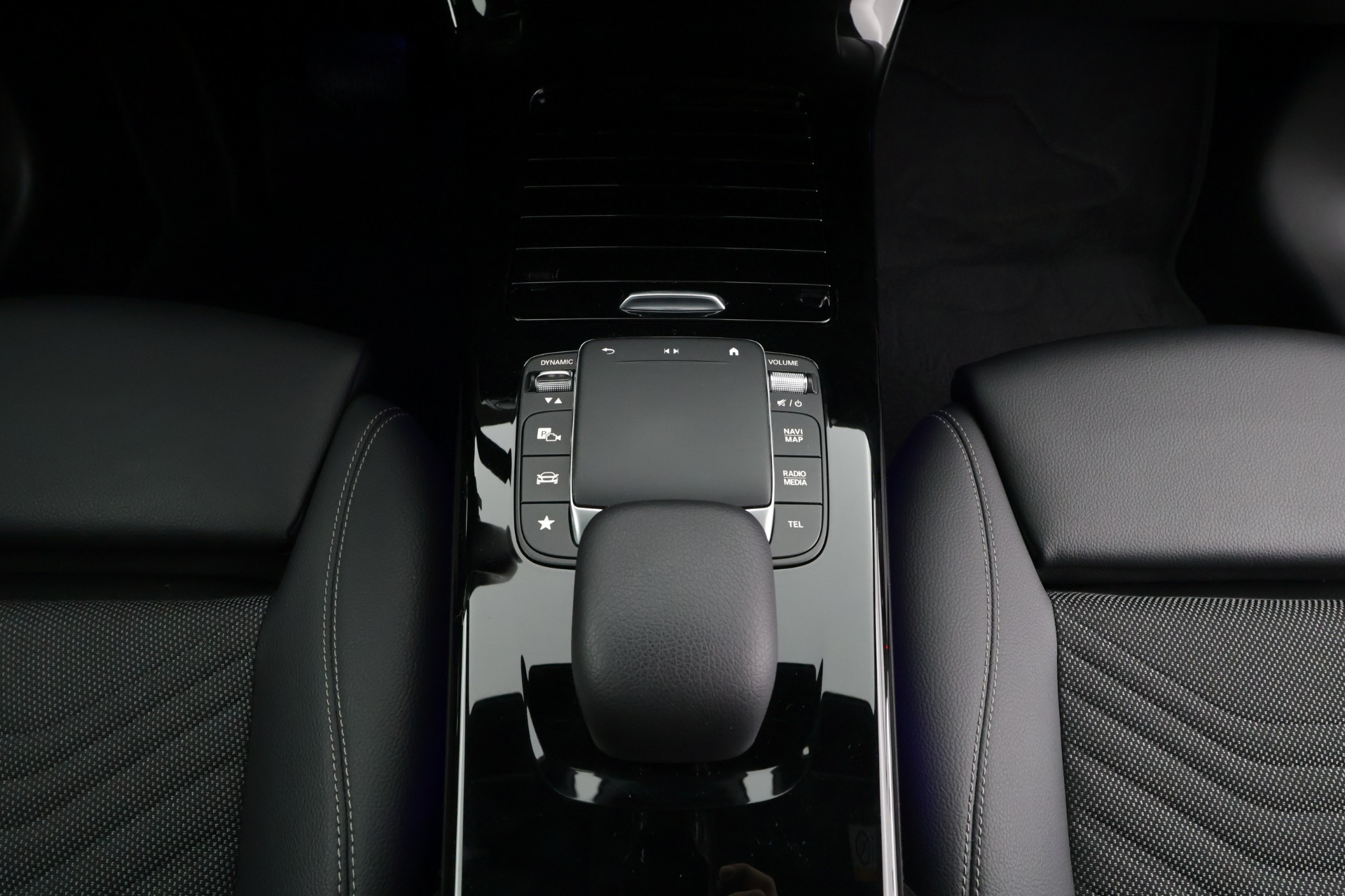 Mercedes-Benz A 2021